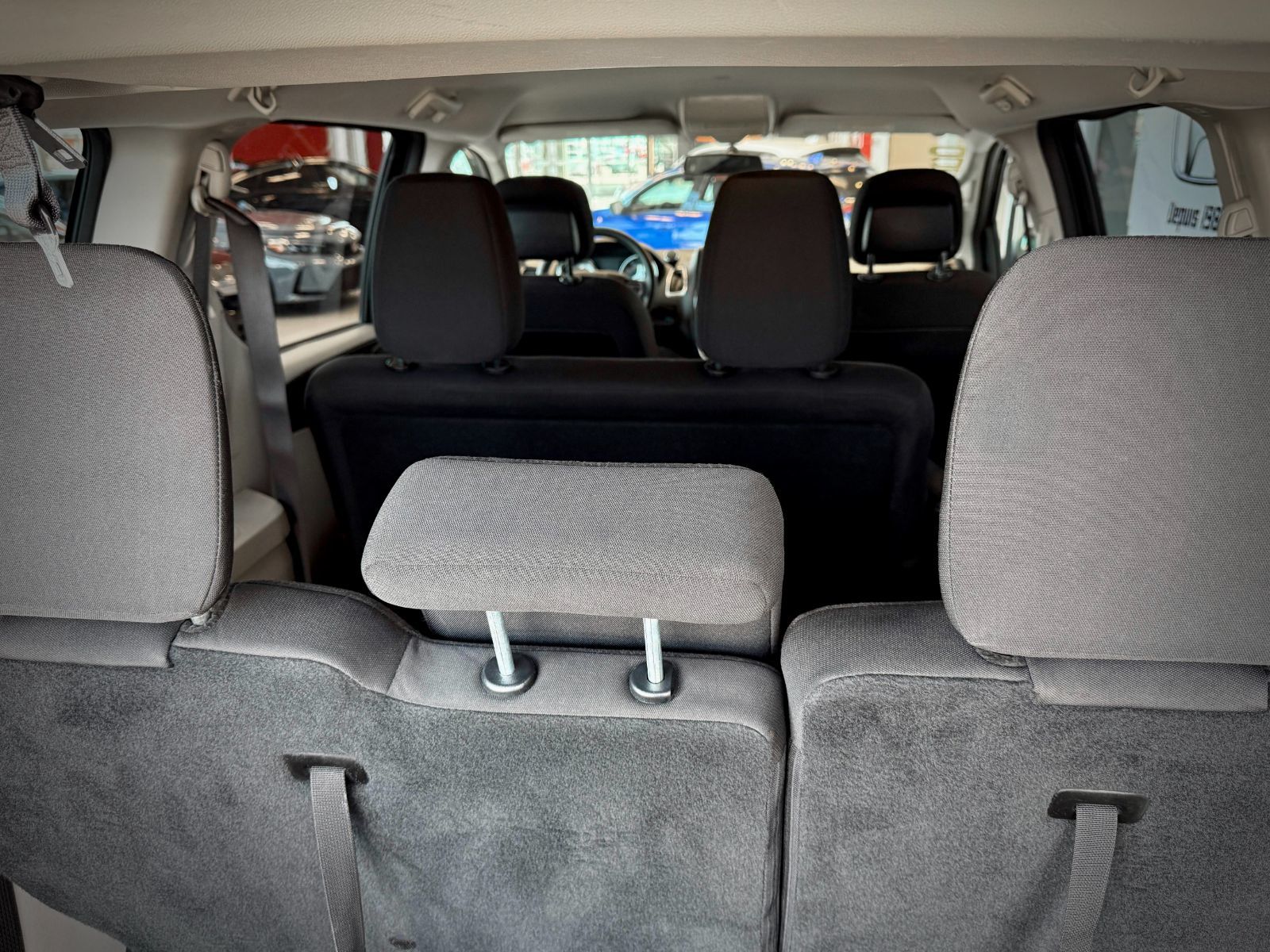 Dodge Grand Caravan Canada Value Package 2017-11