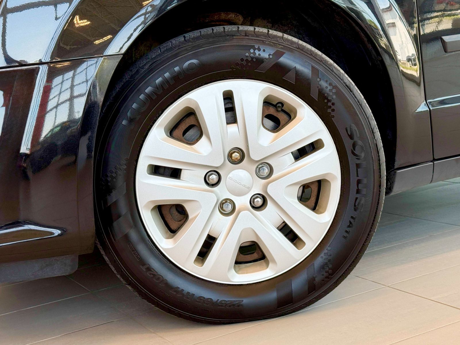 Dodge Grand Caravan Canada Value Package 2017-13