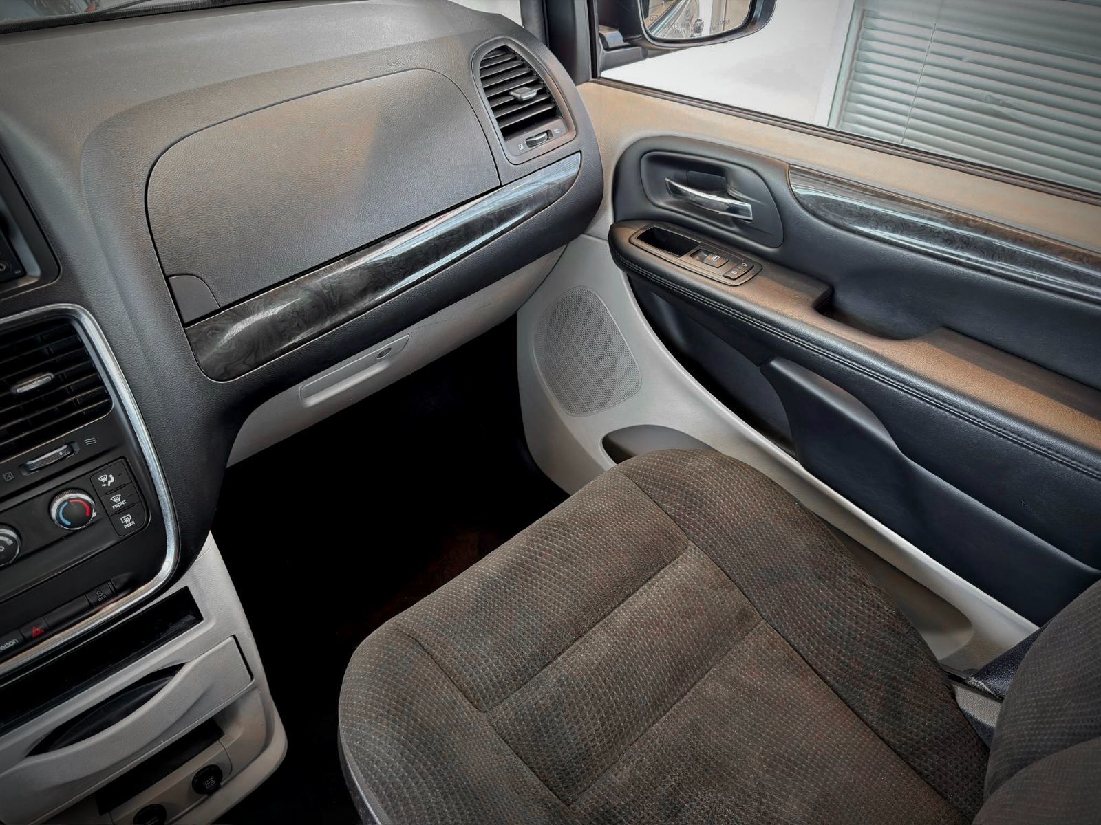 Dodge Grand Caravan Canada Value Package 2019-18