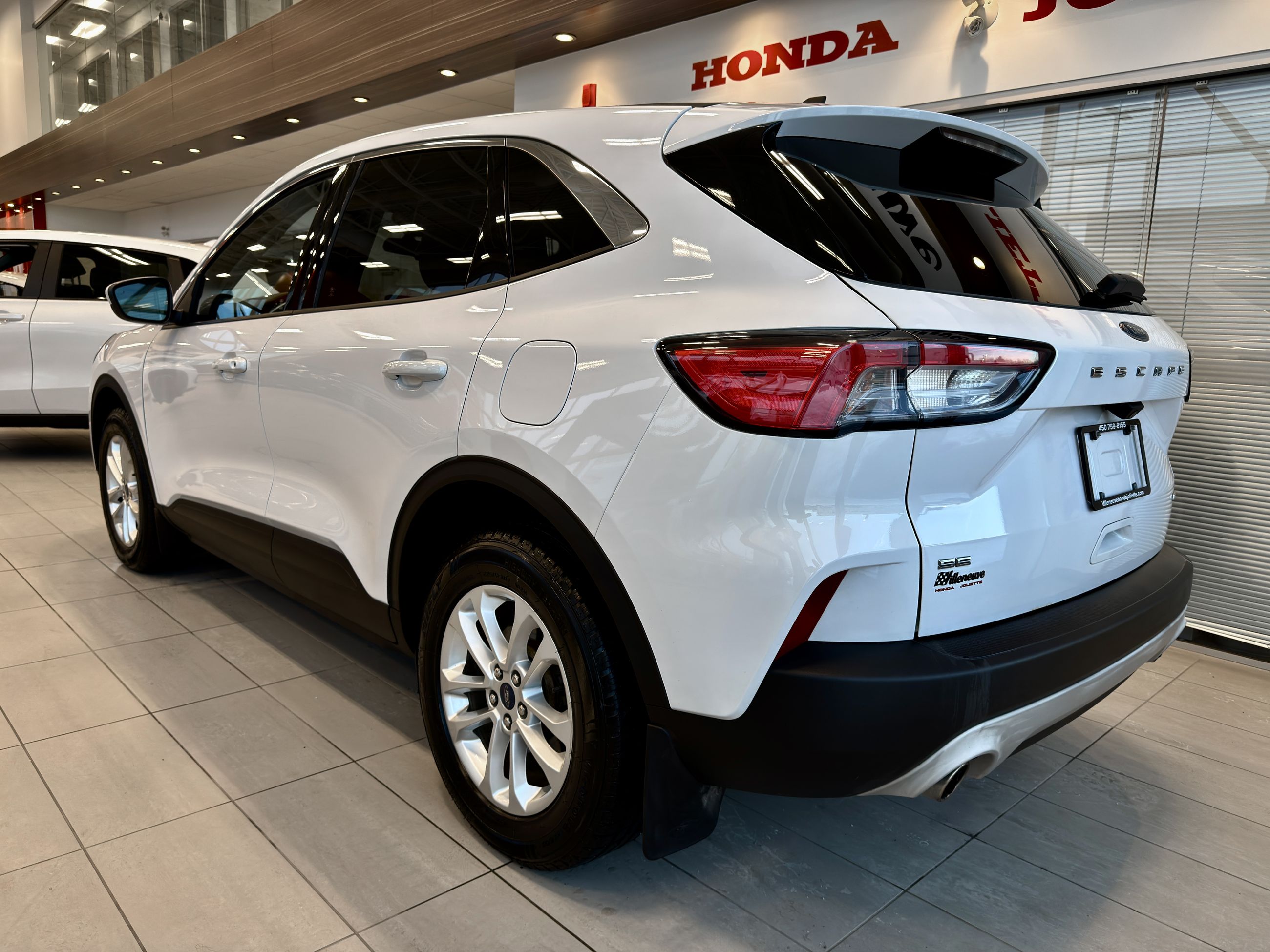 2020 Ford Escape SE AWD-7