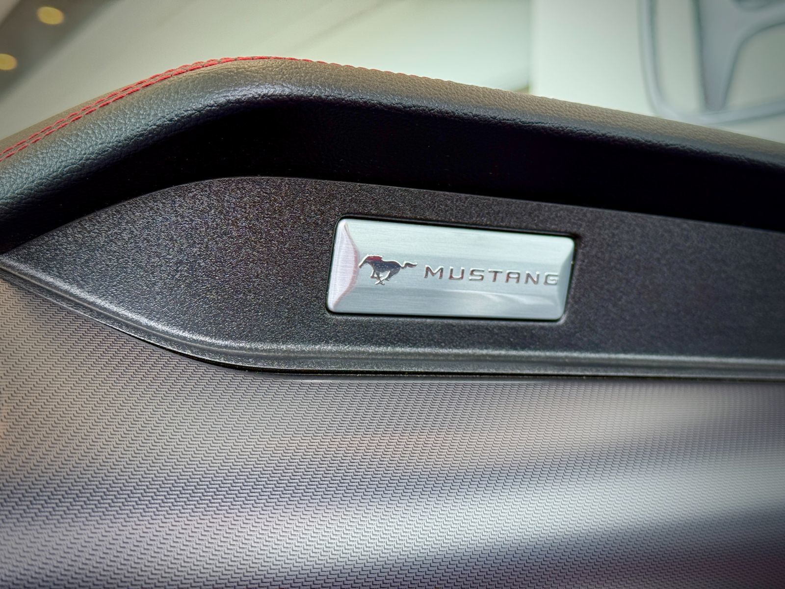 Ford Mustang GT Premium 2019-32