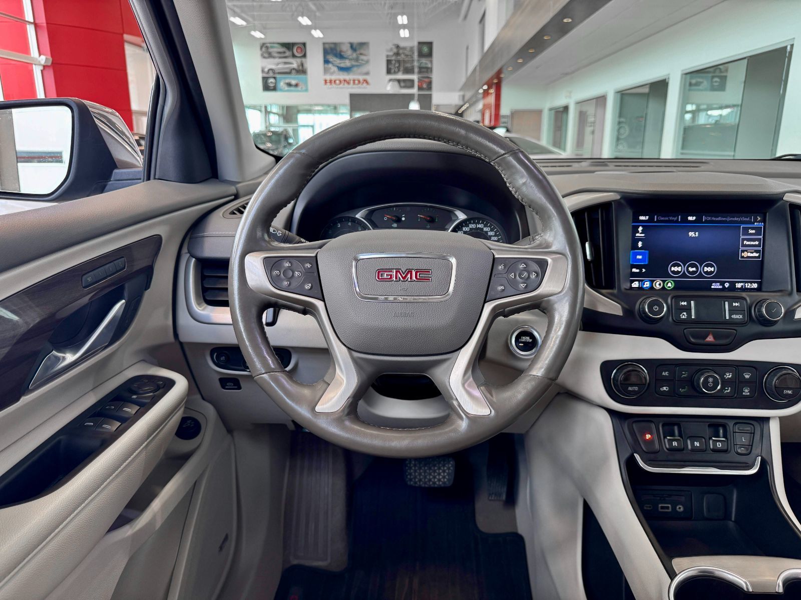 GMC Terrain Denali 2020-20