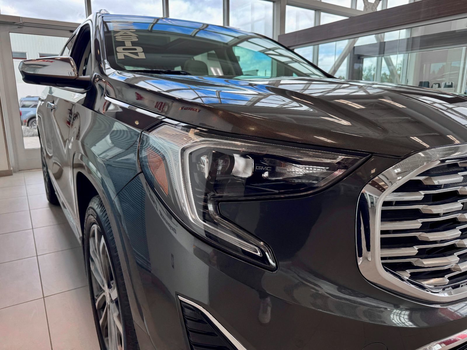 GMC Terrain Denali 2020-8
