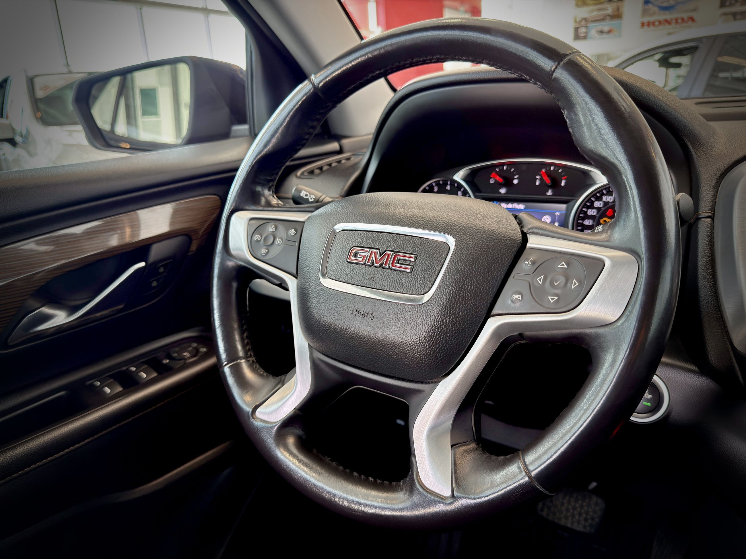 2020 GMC Terrain SLE AWD-25