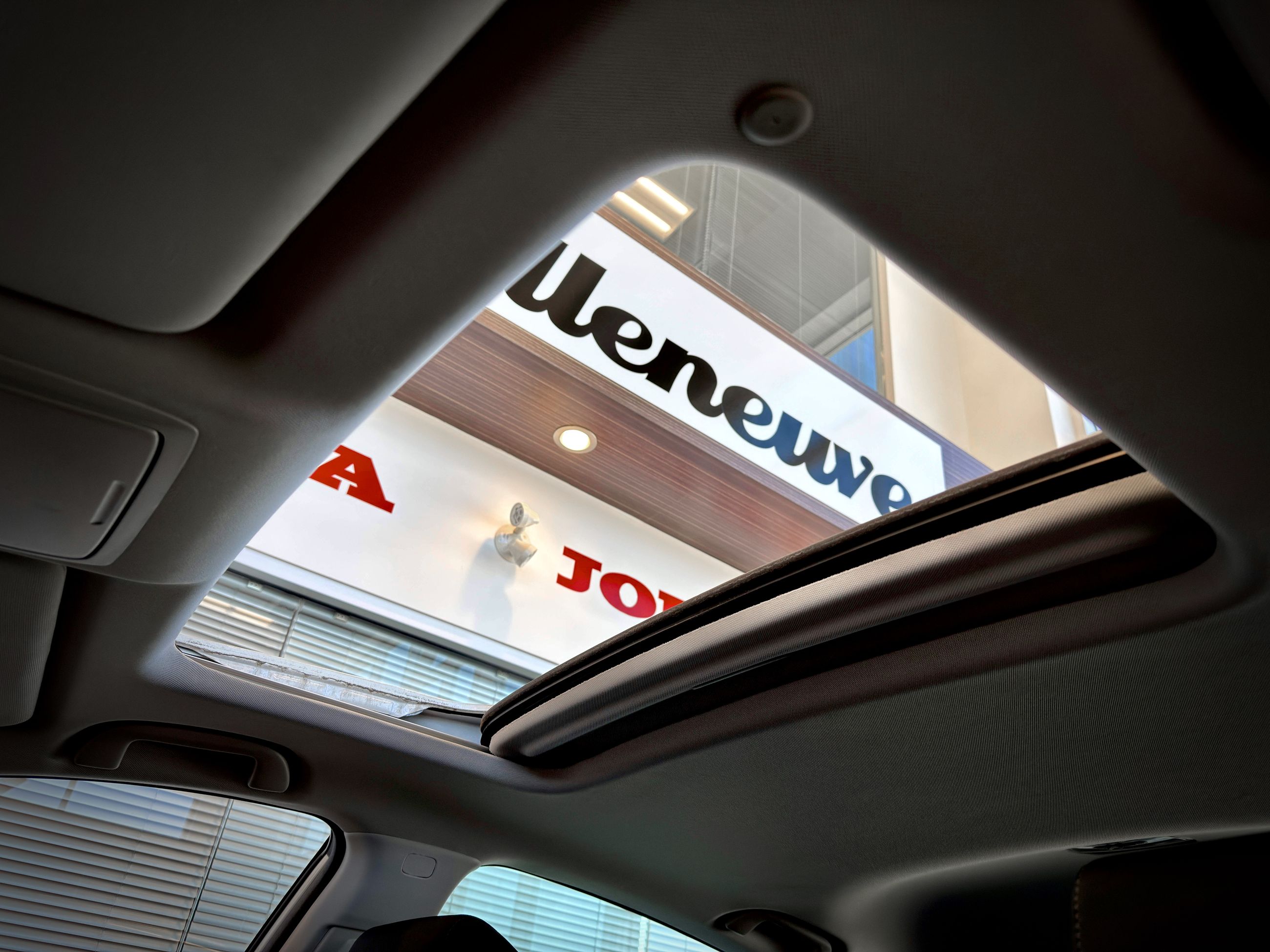 Honda Accord Hybrid EX 2022-17