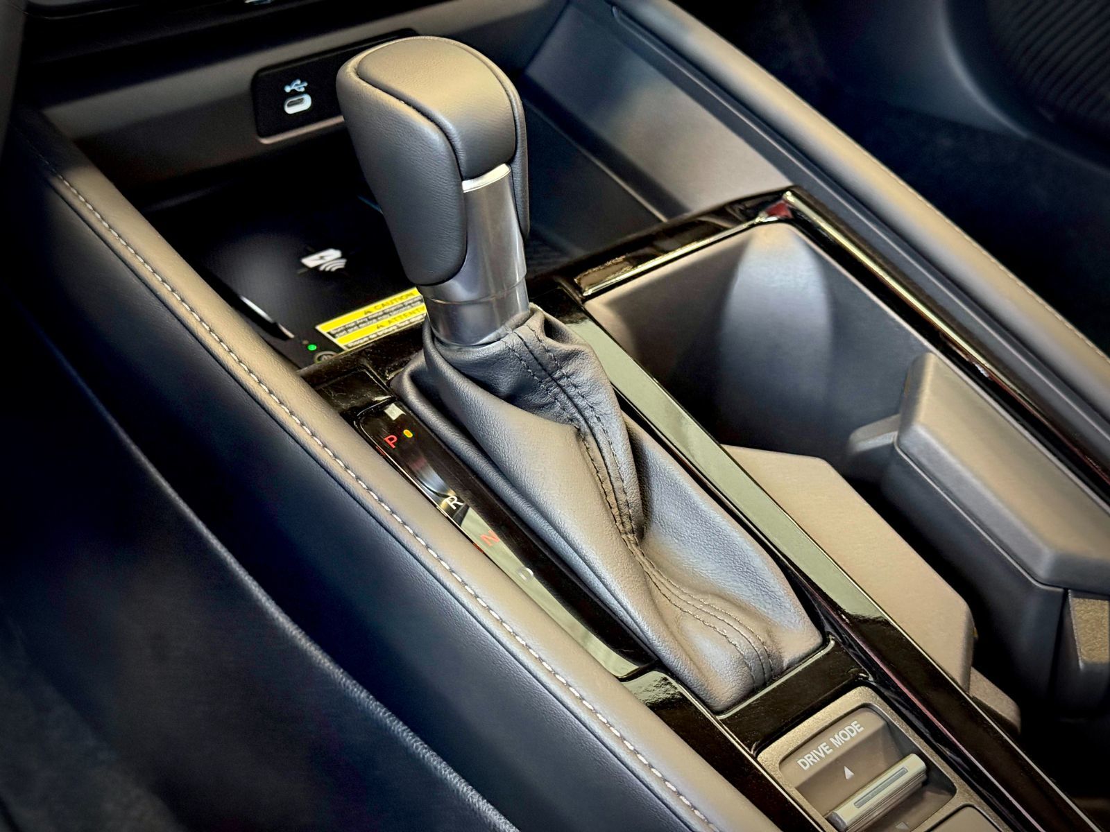 Honda Accord Hybrid Touring 2025-24