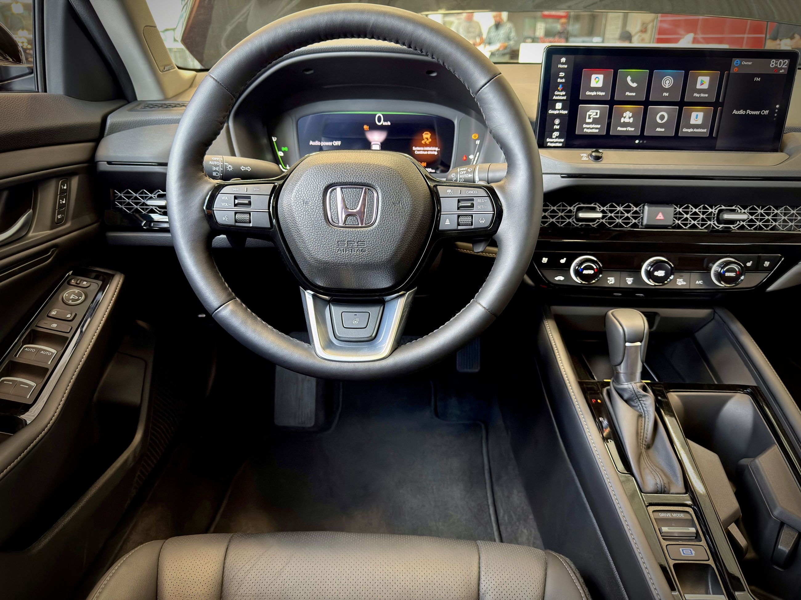 Honda Accord Hybrid Touring 2025-16