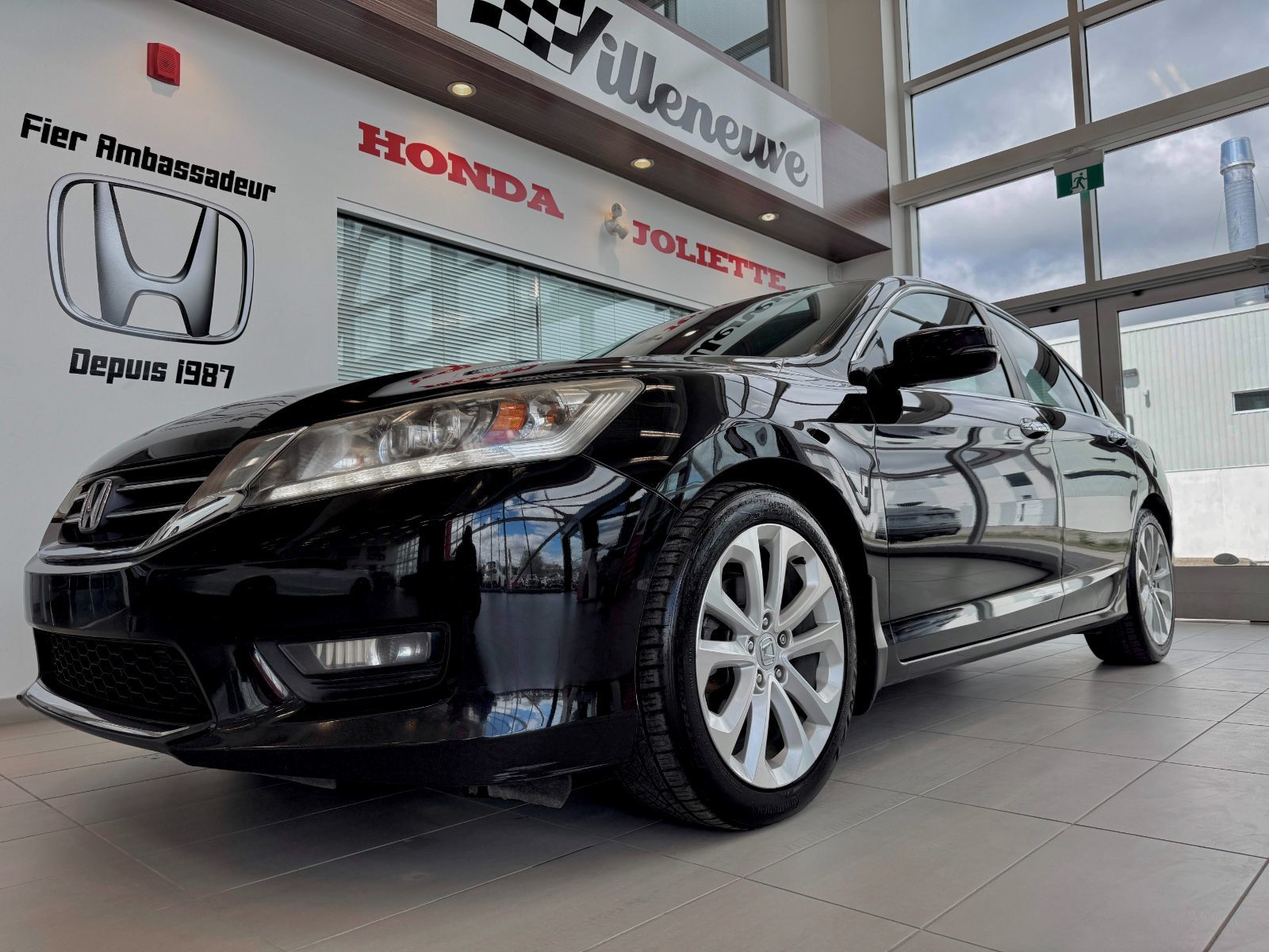 Honda Accord Sedan Touring 2014-1
