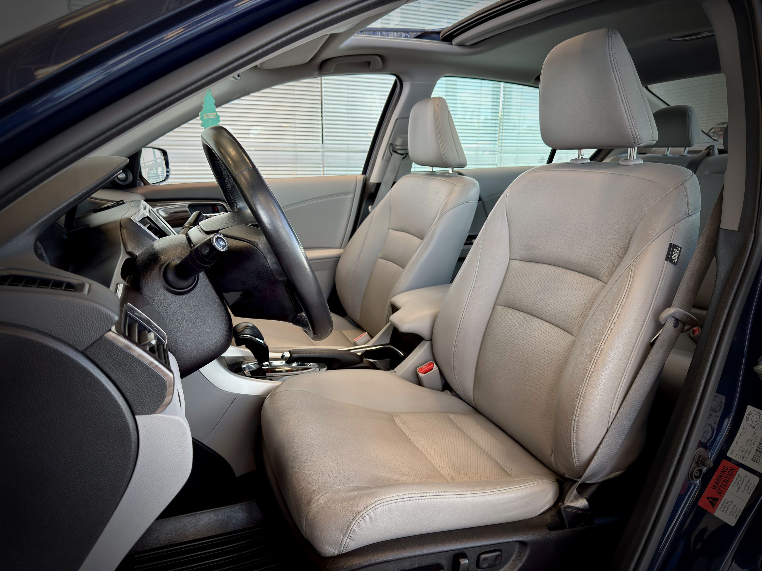 Honda Accord Sedan Touring 2017-16