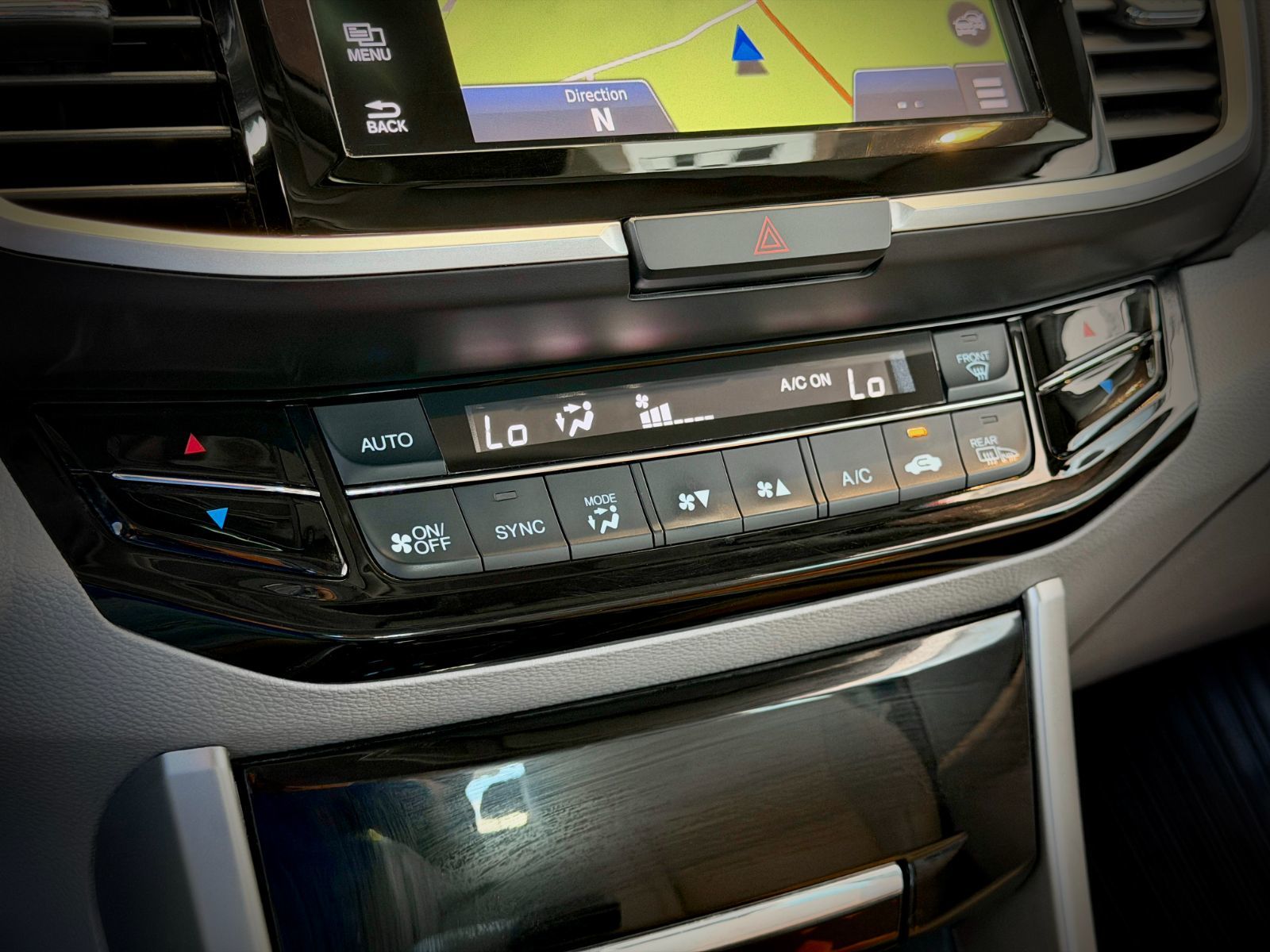 Honda Accord Sedan Touring 2017-28