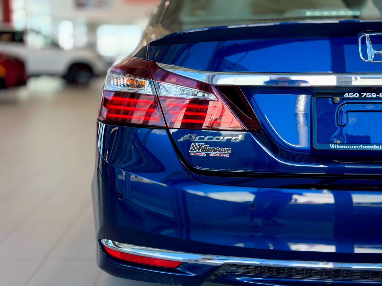 Honda Accord Sedan Touring 2017-11