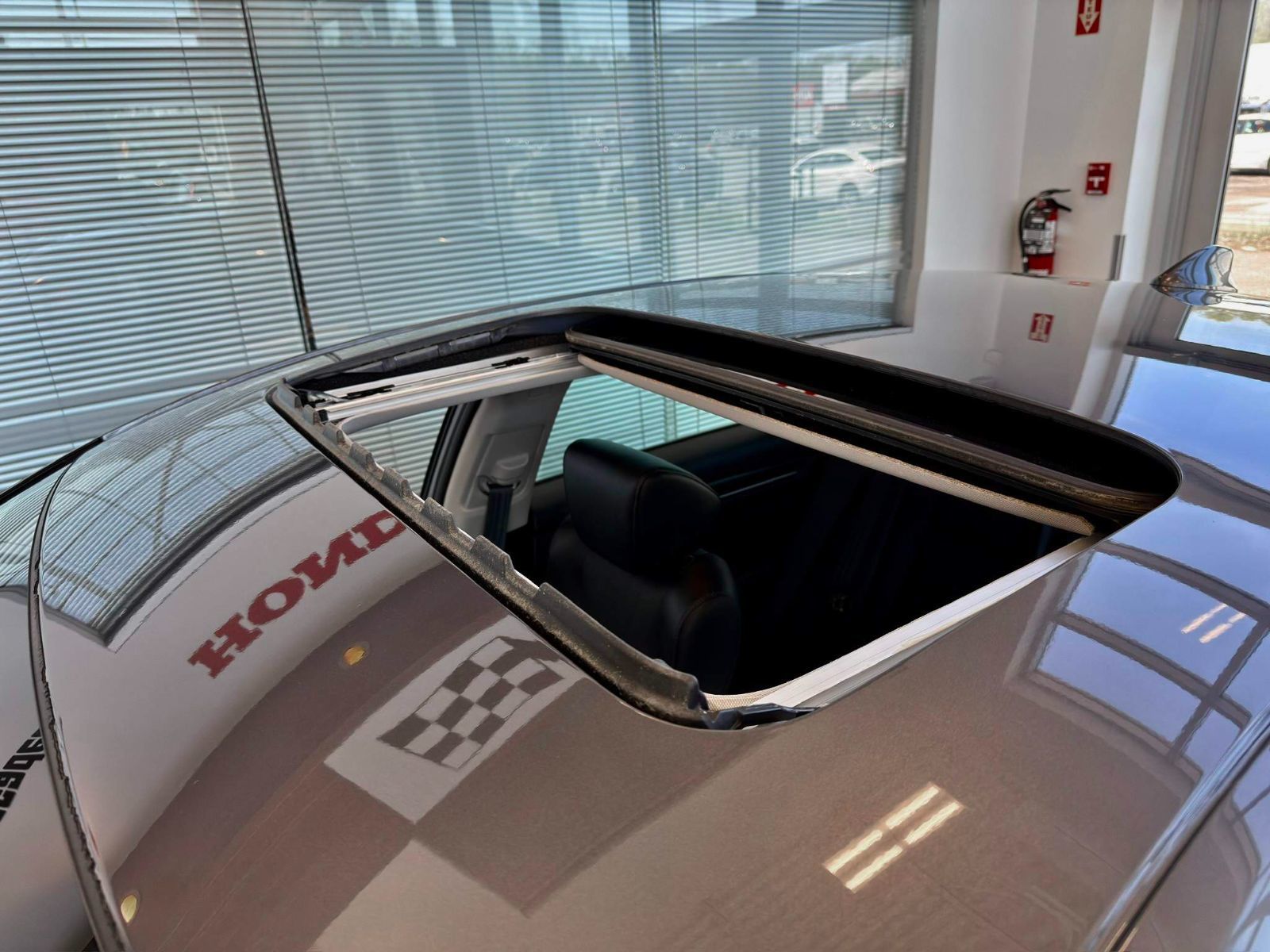 Honda Accord Sedan Touring 2020-16