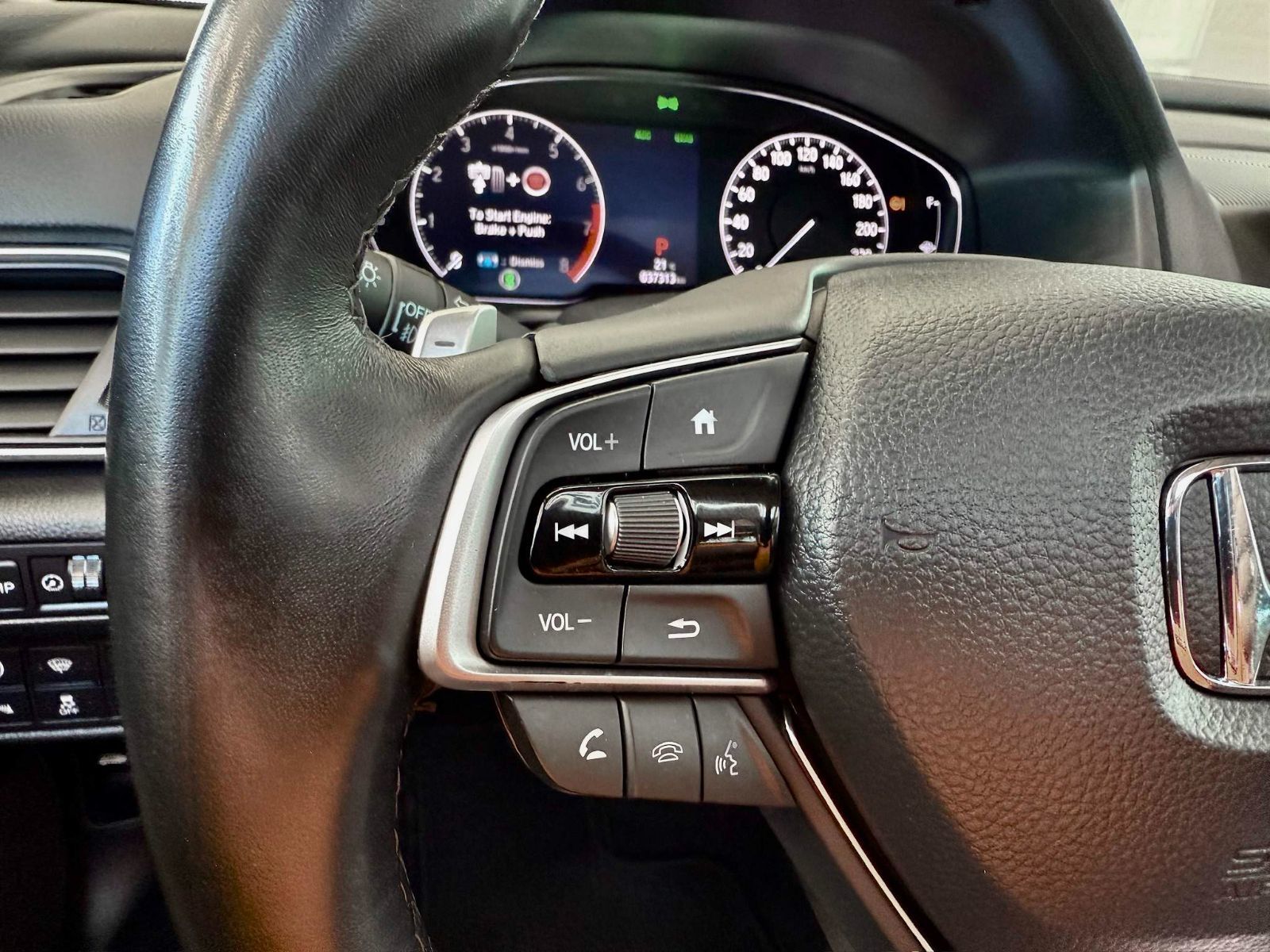 Honda Accord Sedan Touring 2020-26