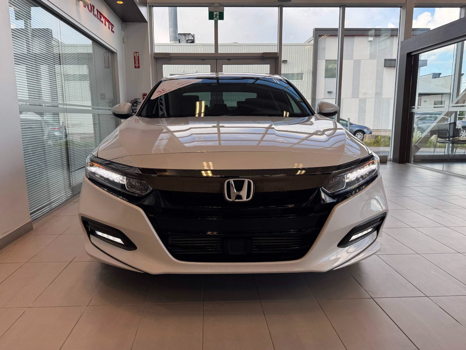 Honda Accord Sedan Sport 2020-4
