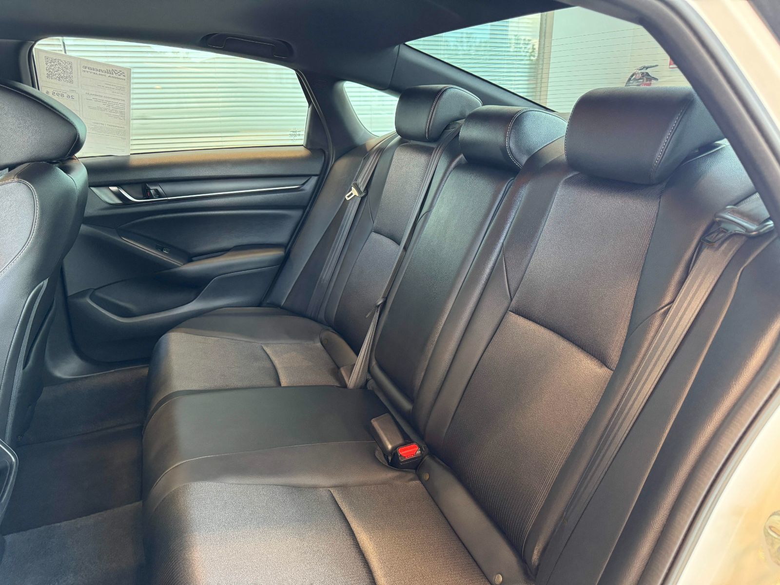Honda Accord Sedan Sport 2020-17