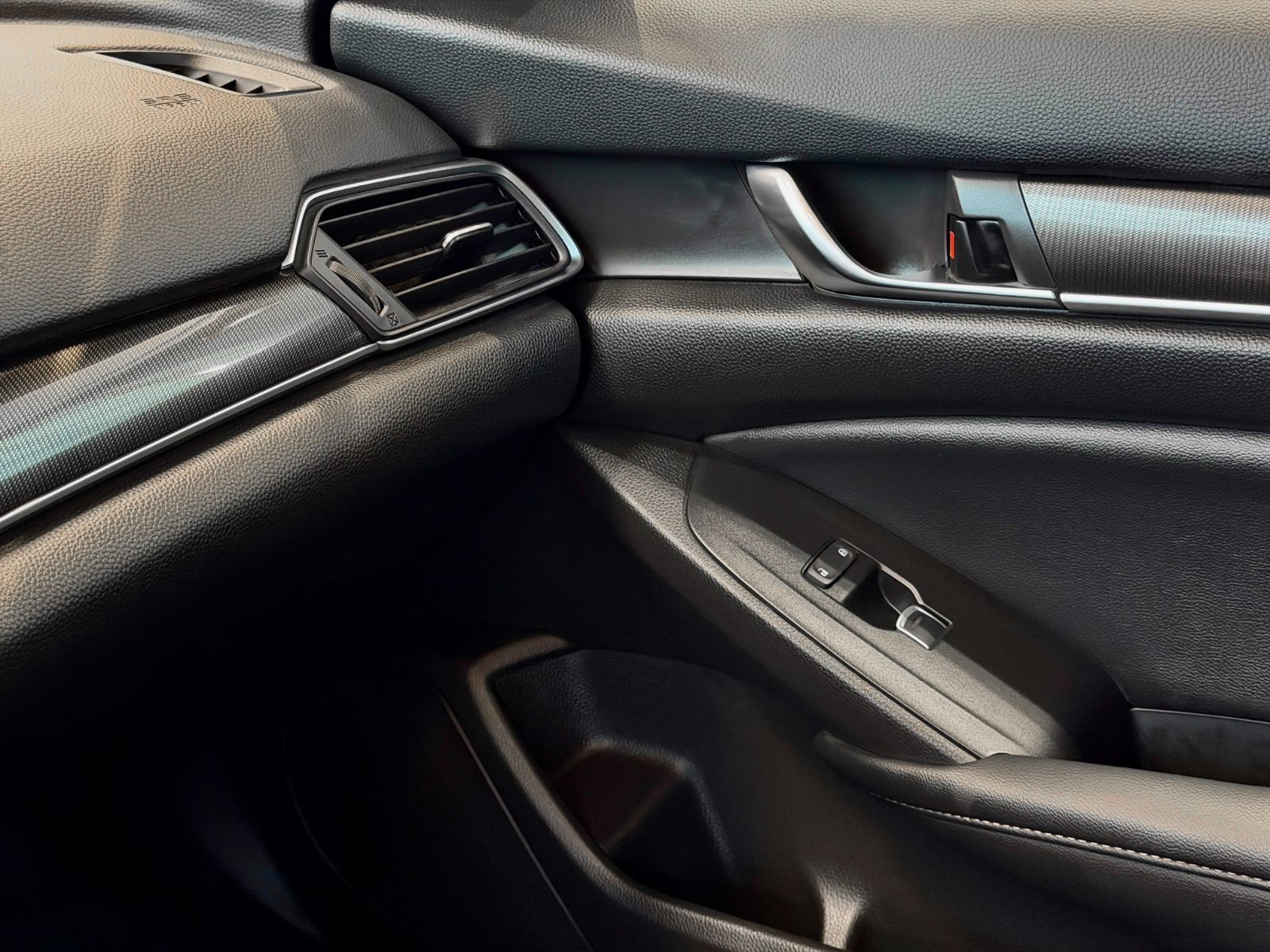 Honda Accord Sedan Sport 2022-30