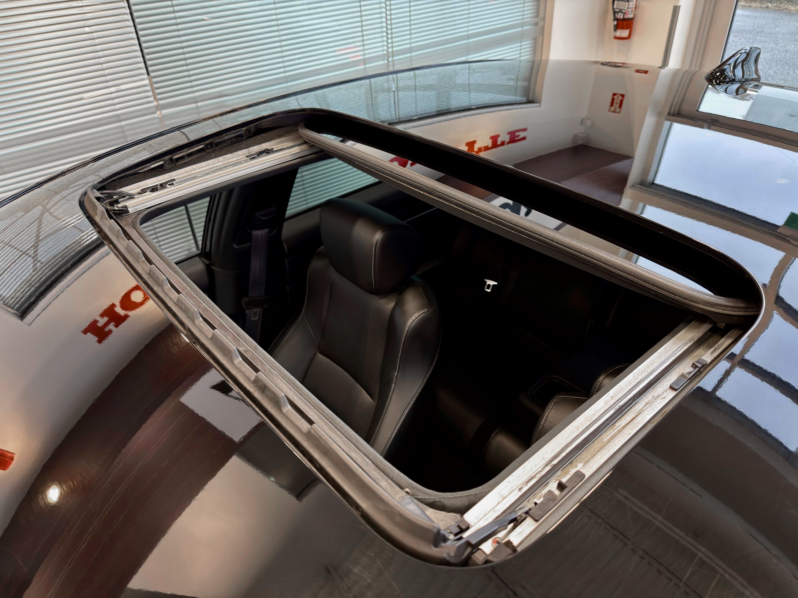 Honda Accord Sedan Sport 2022-13