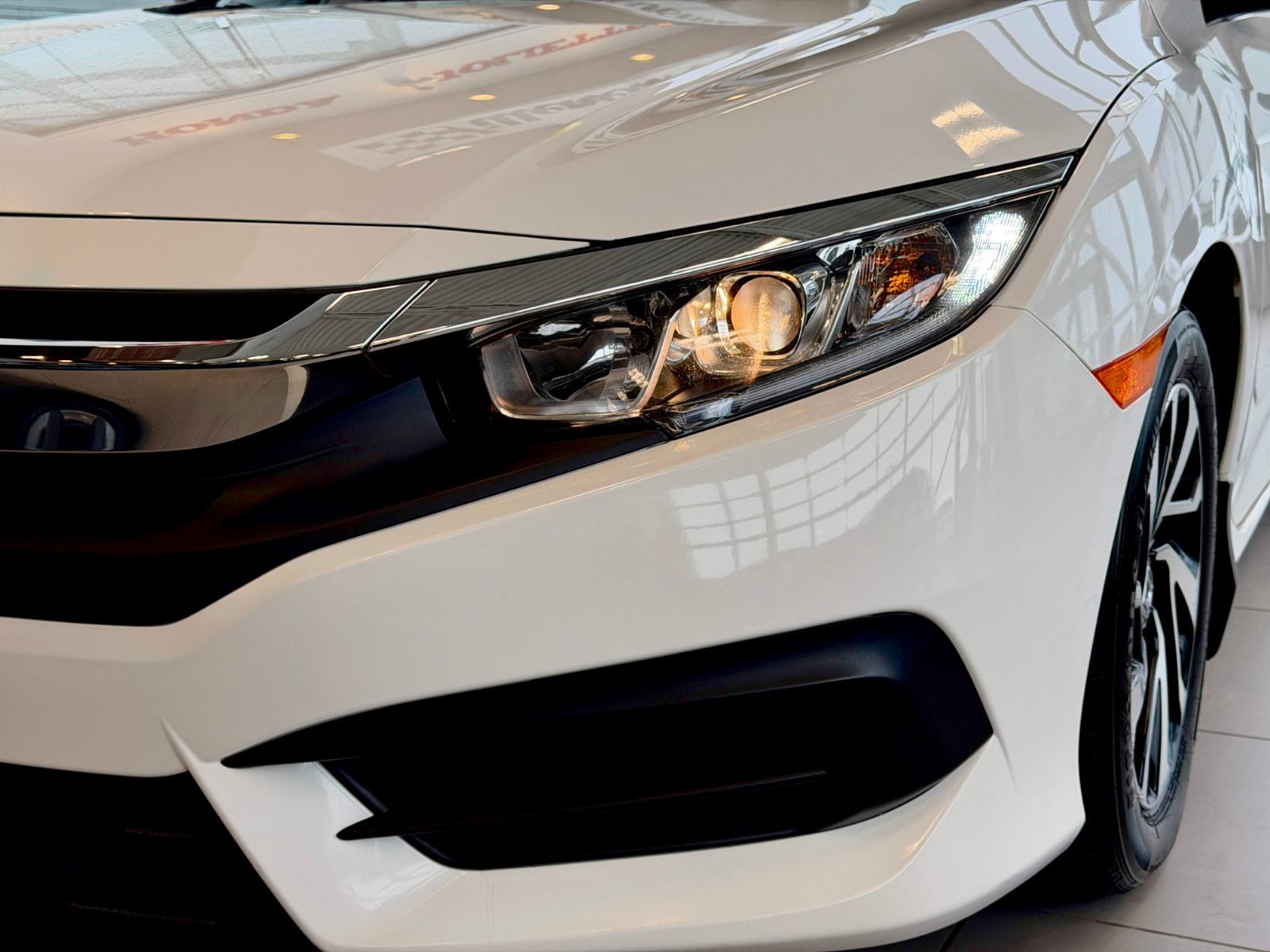 Honda Civic Coupe LX 2016-3