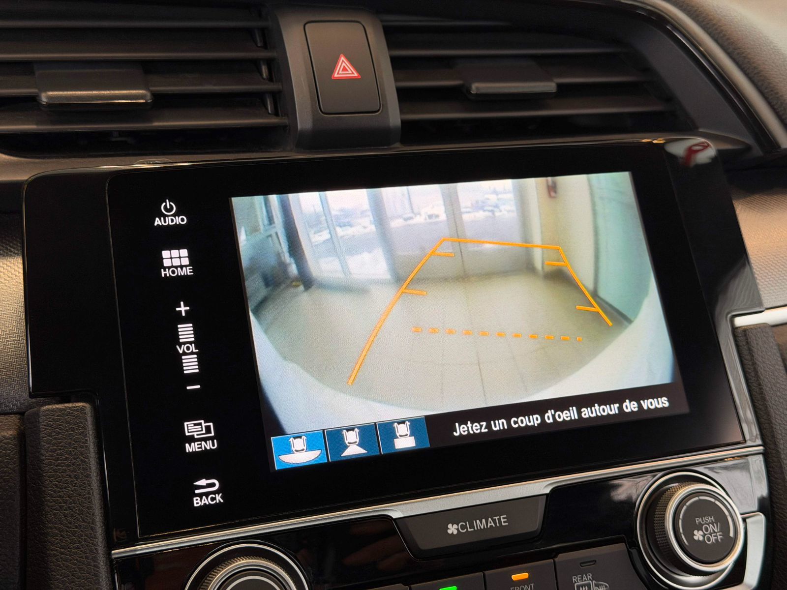 Honda Civic Coupe LX 2016-23