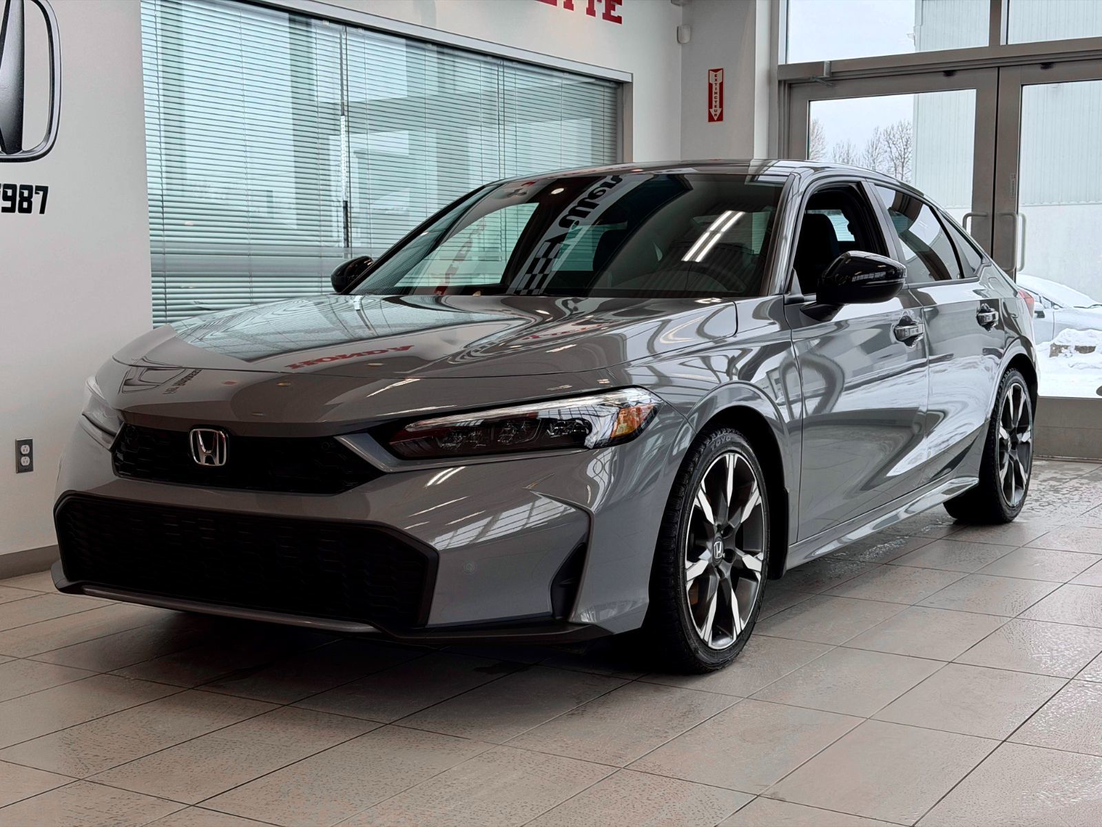 2025 Honda Civic Sedan Hybrid Sport Touring-2