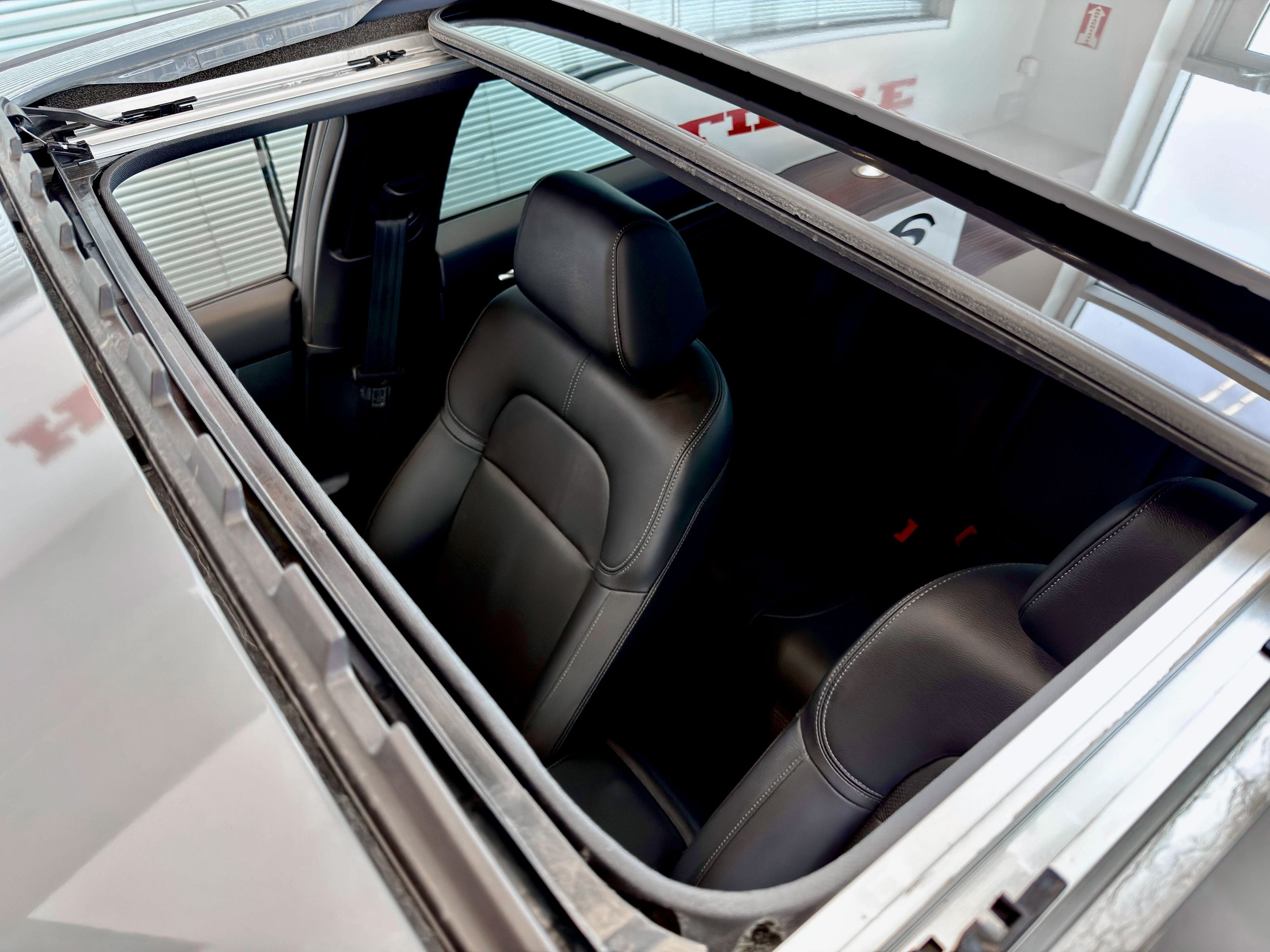 2025 Honda Civic Sedan Hybrid Sport Touring-15