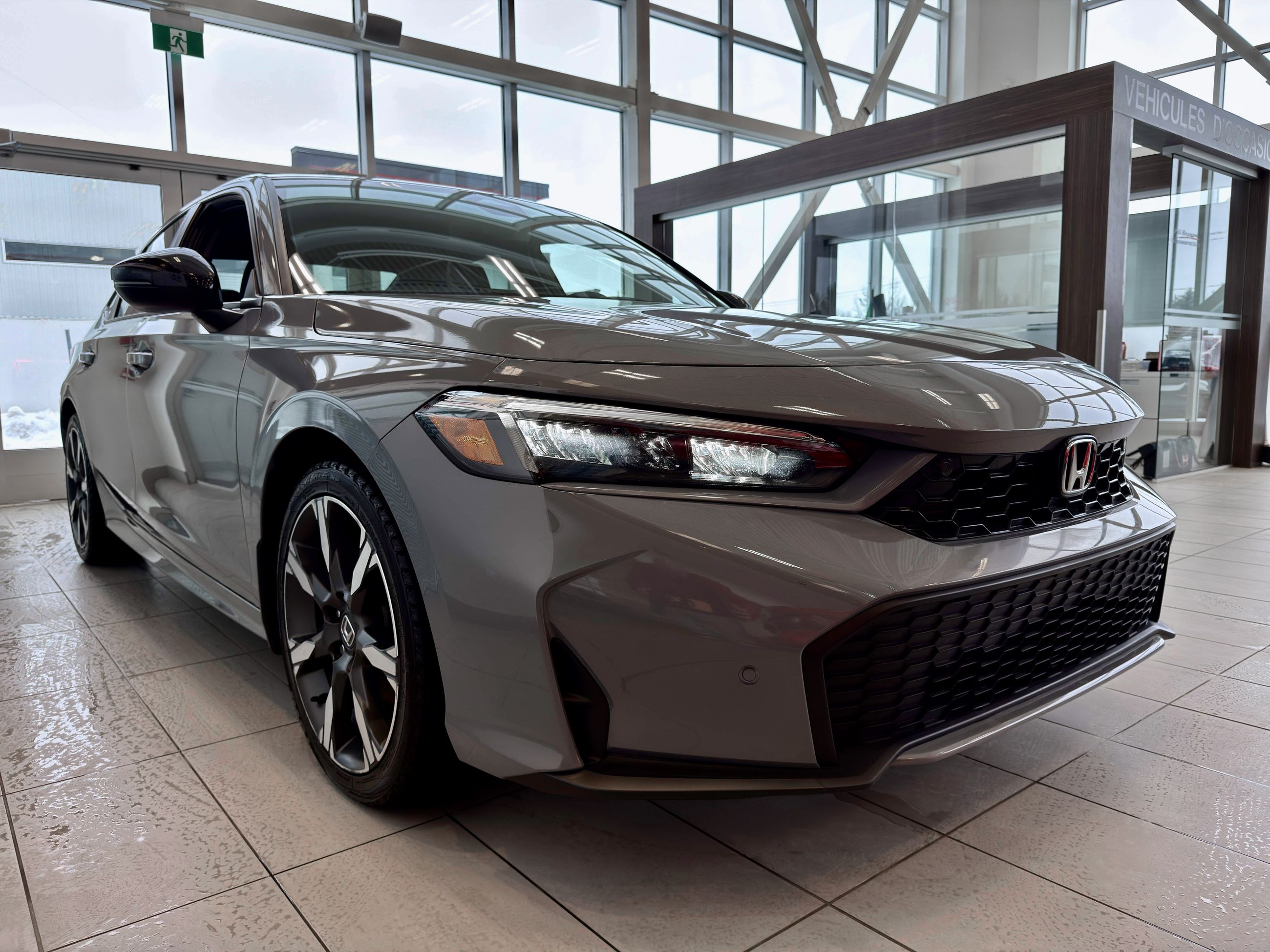 2025 Honda Civic Sedan Hybrid Sport Touring-4