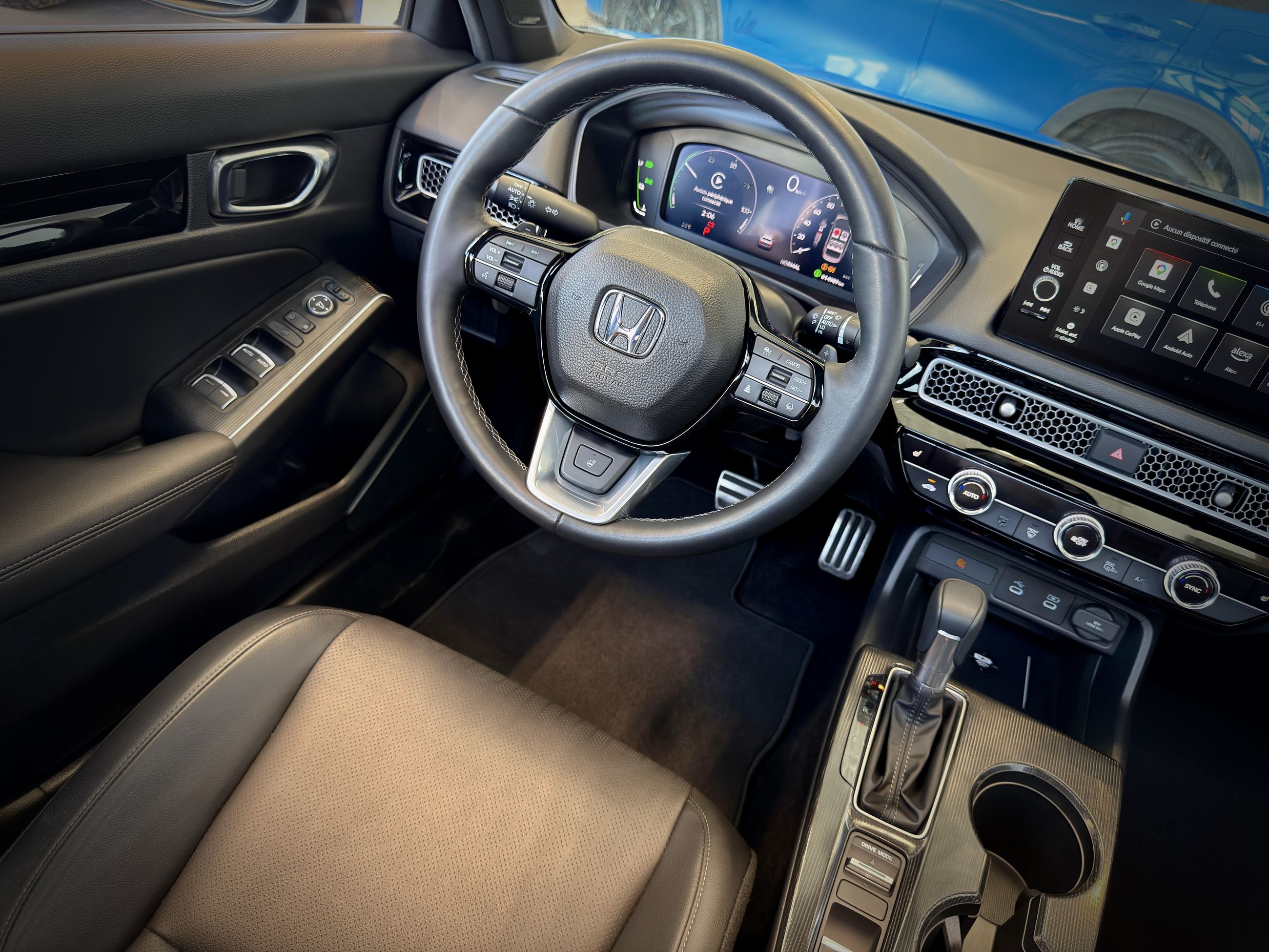 Honda Civic Sedan Hybrid TOURING 2025-17