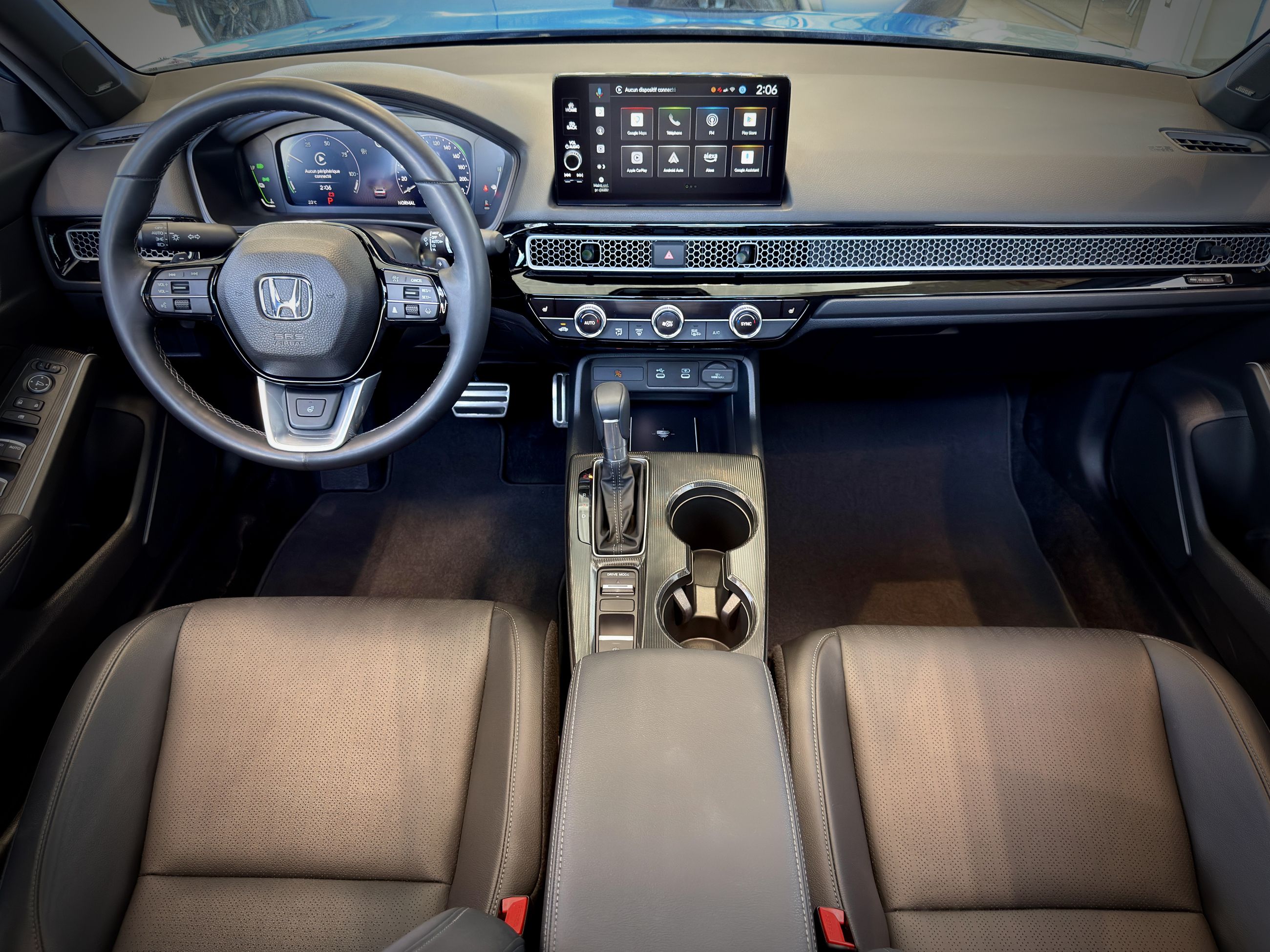 Honda Civic Sedan Hybrid TOURING 2025-19