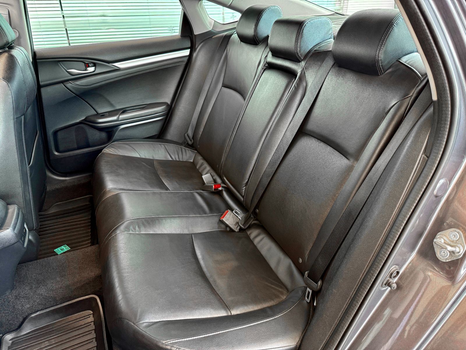 Honda Civic Sedan Touring 2016-18