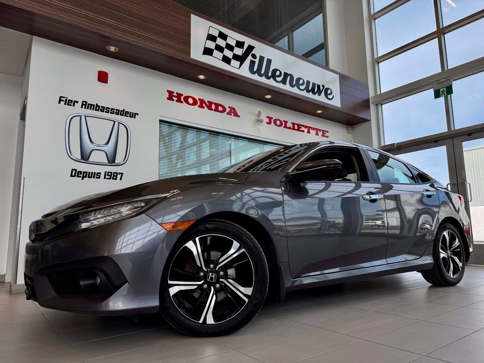 Honda Civic Sedan Touring 2016-1