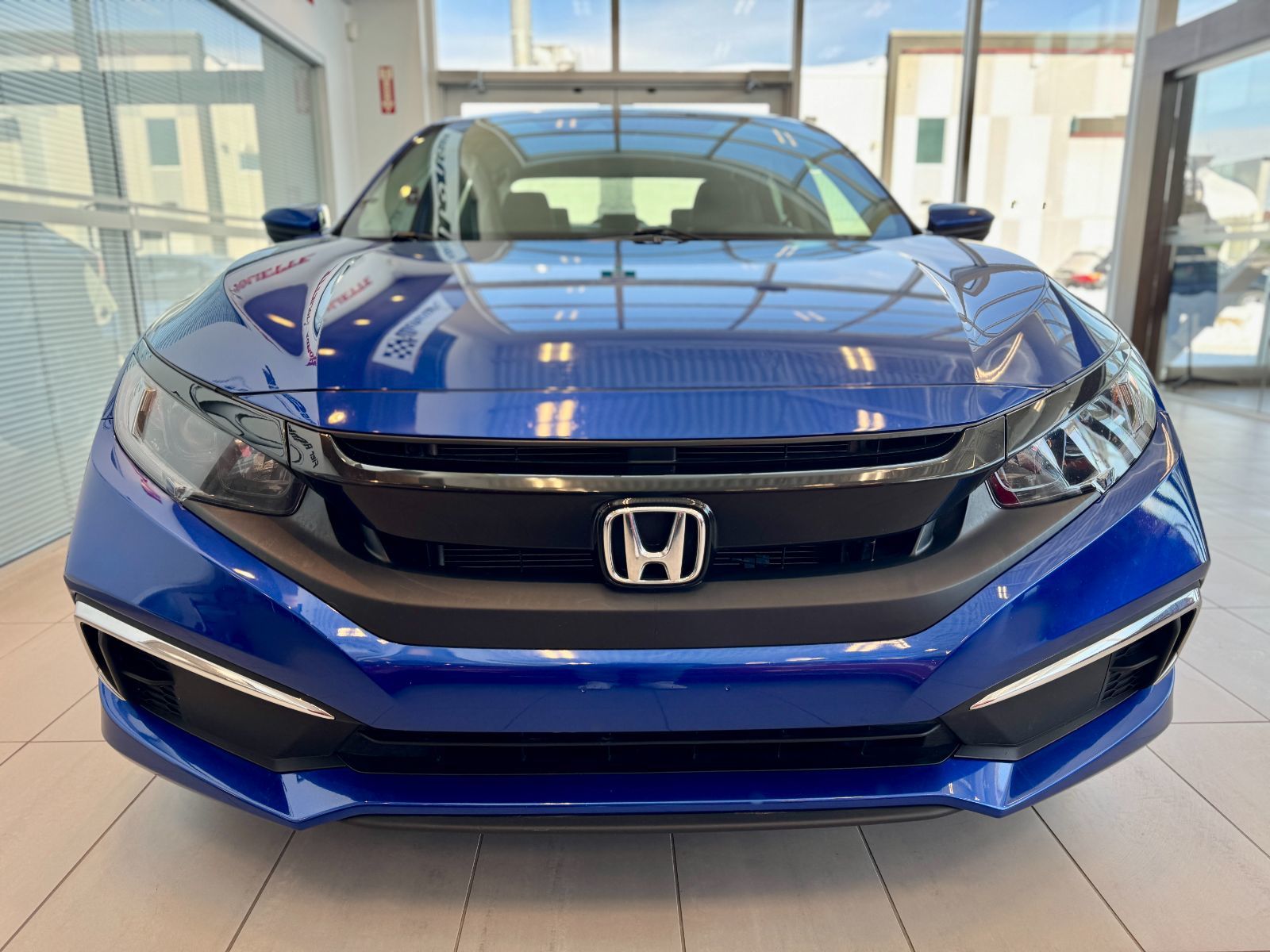 Honda Civic Sedan LX 2017-3