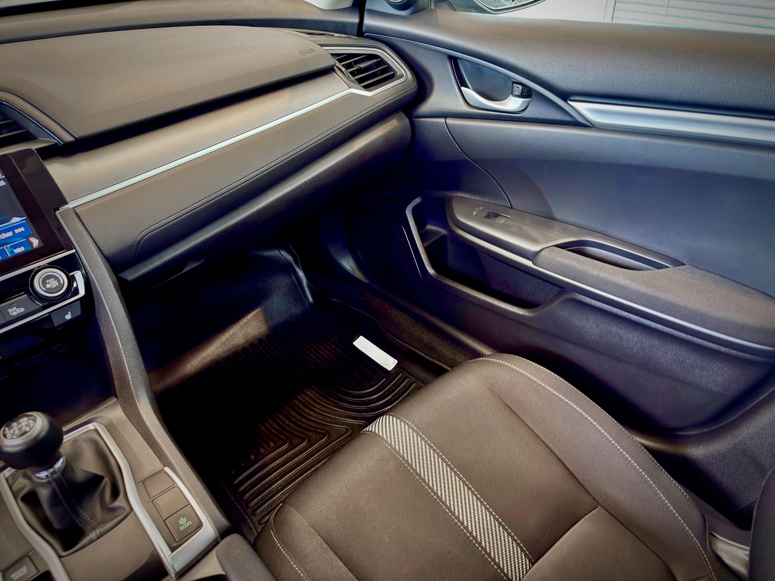 2018 Honda Civic Sedan LX Manuelle-20