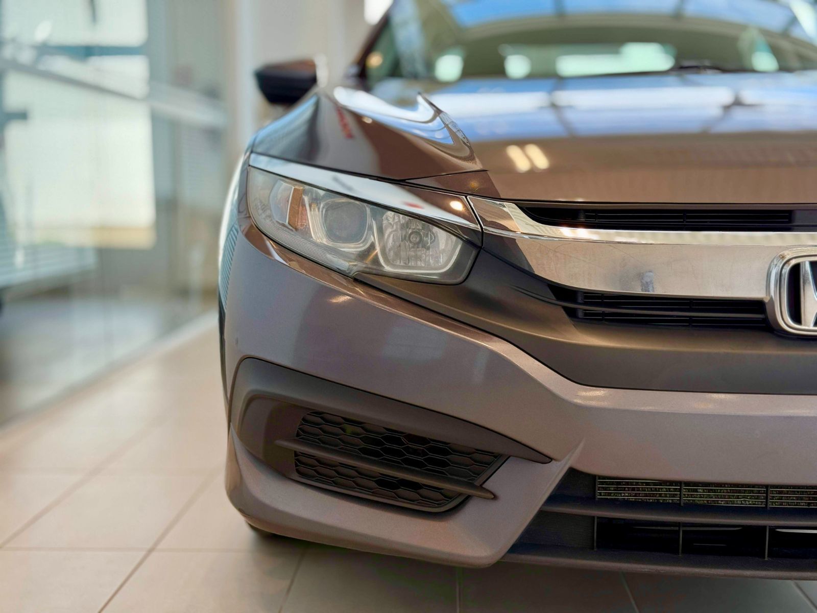 2018 Honda Civic Sedan LX Manuelle-8