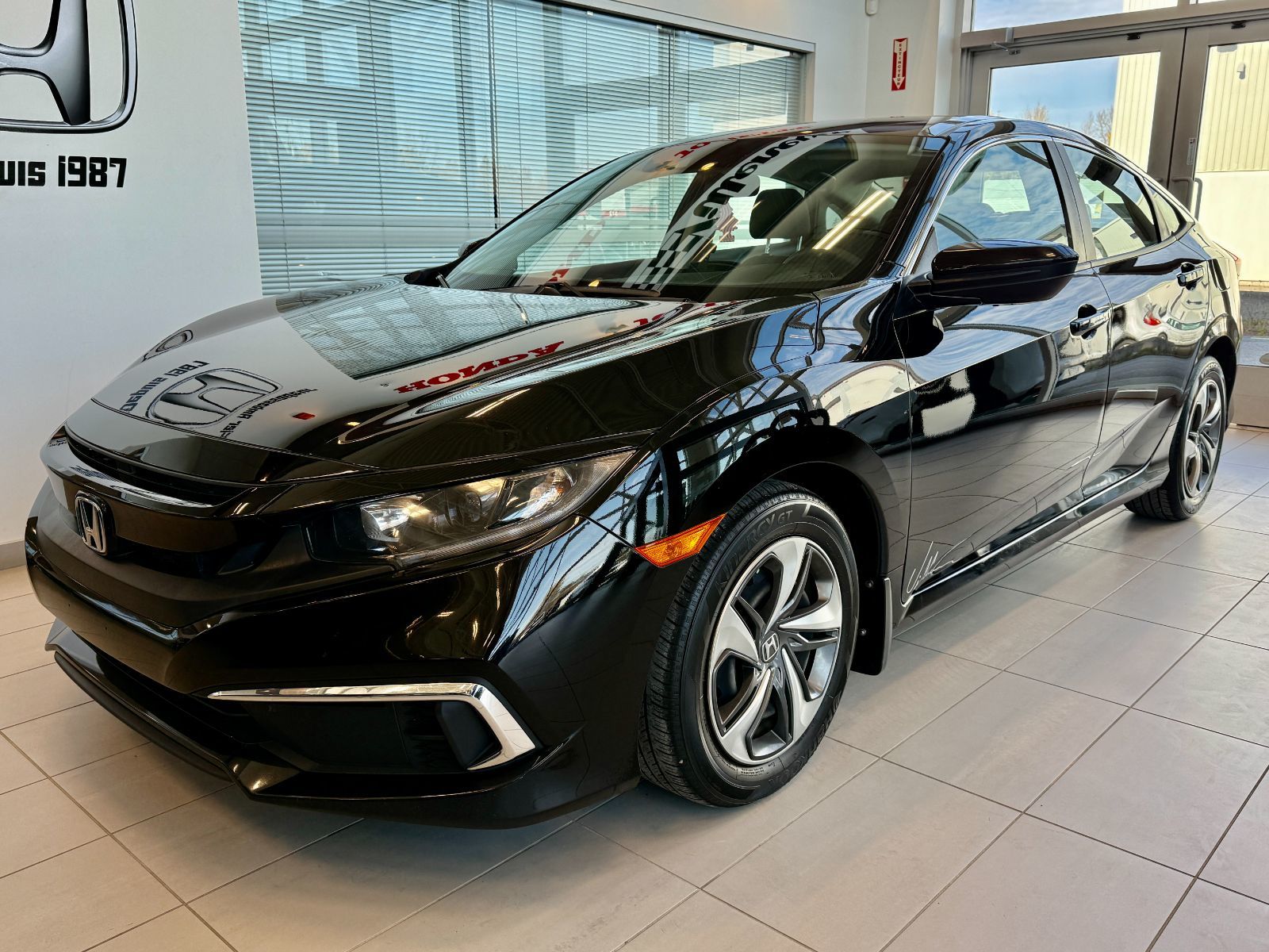 Honda Civic Sedan LX 2019-2