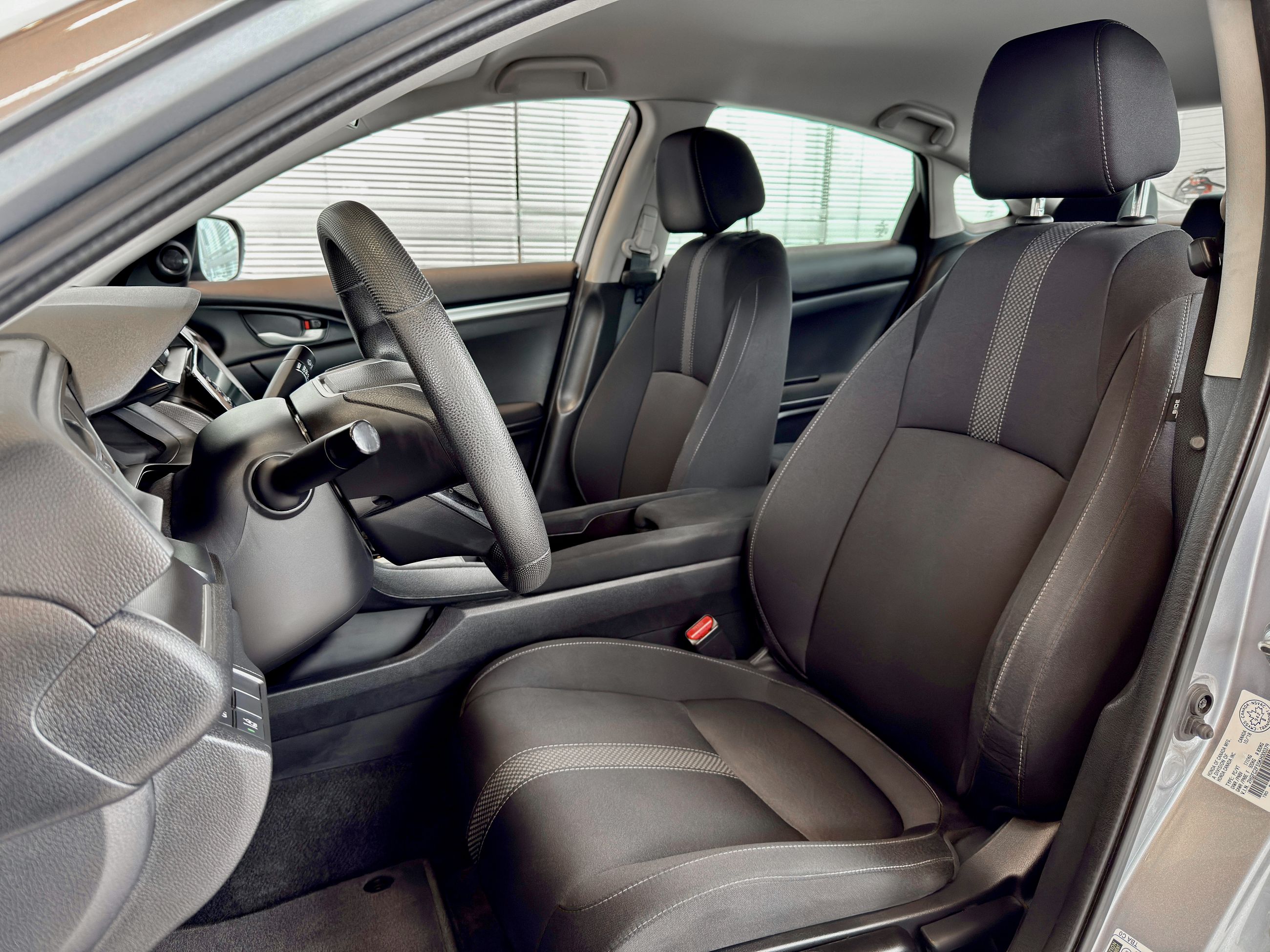 Honda Civic Sedan LX 2019-16