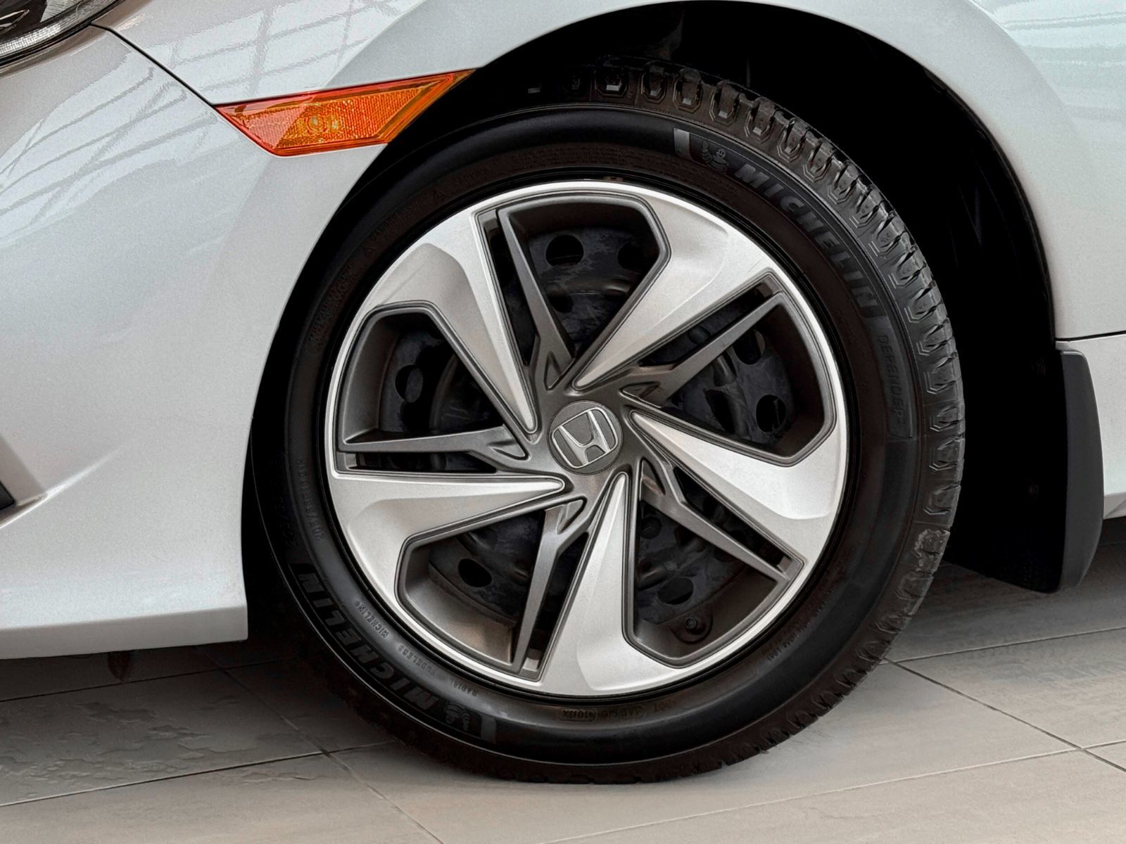 Honda Civic Sedan LX 2019-14