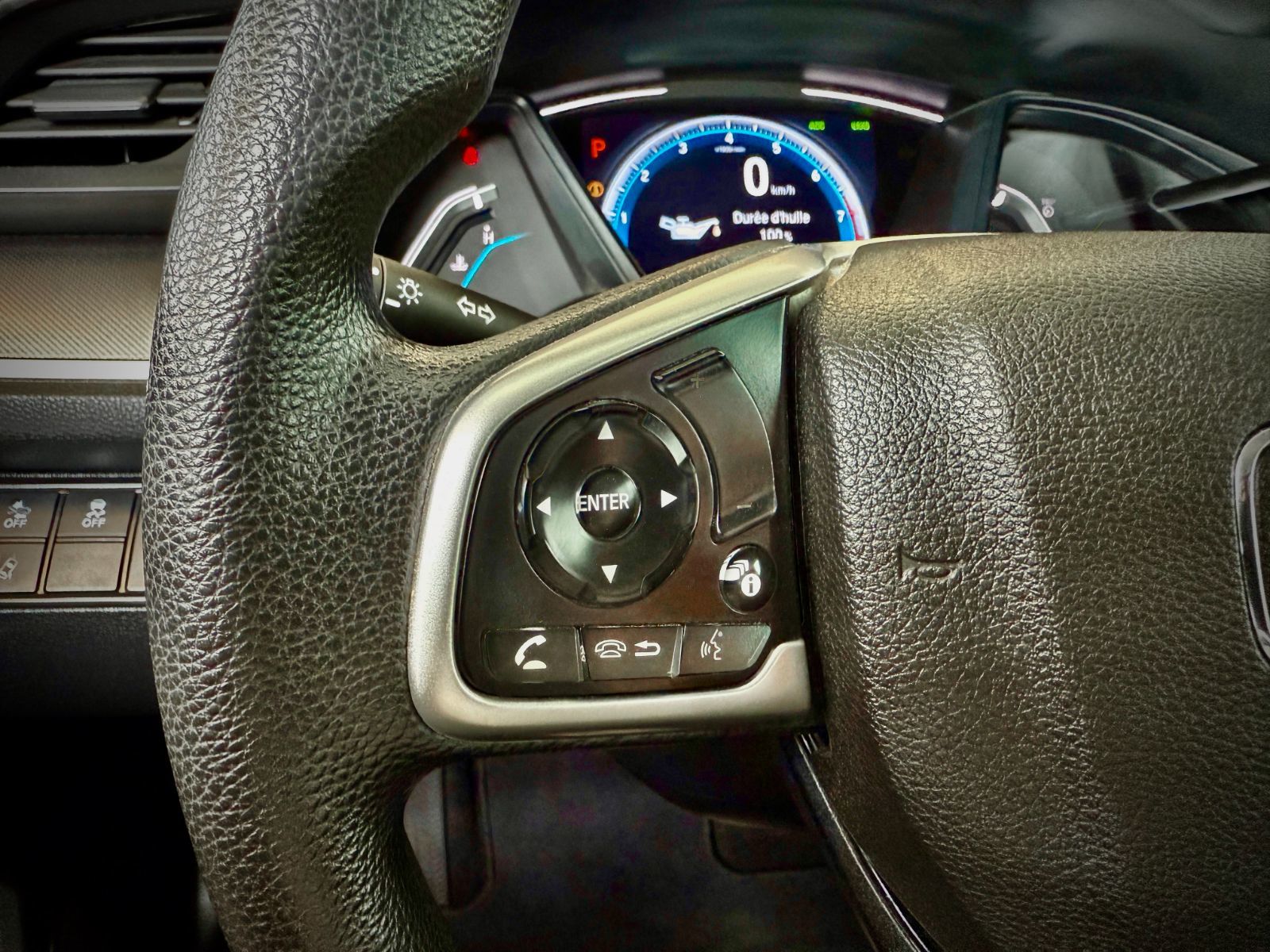 Honda Civic Sedan LX 2020-24
