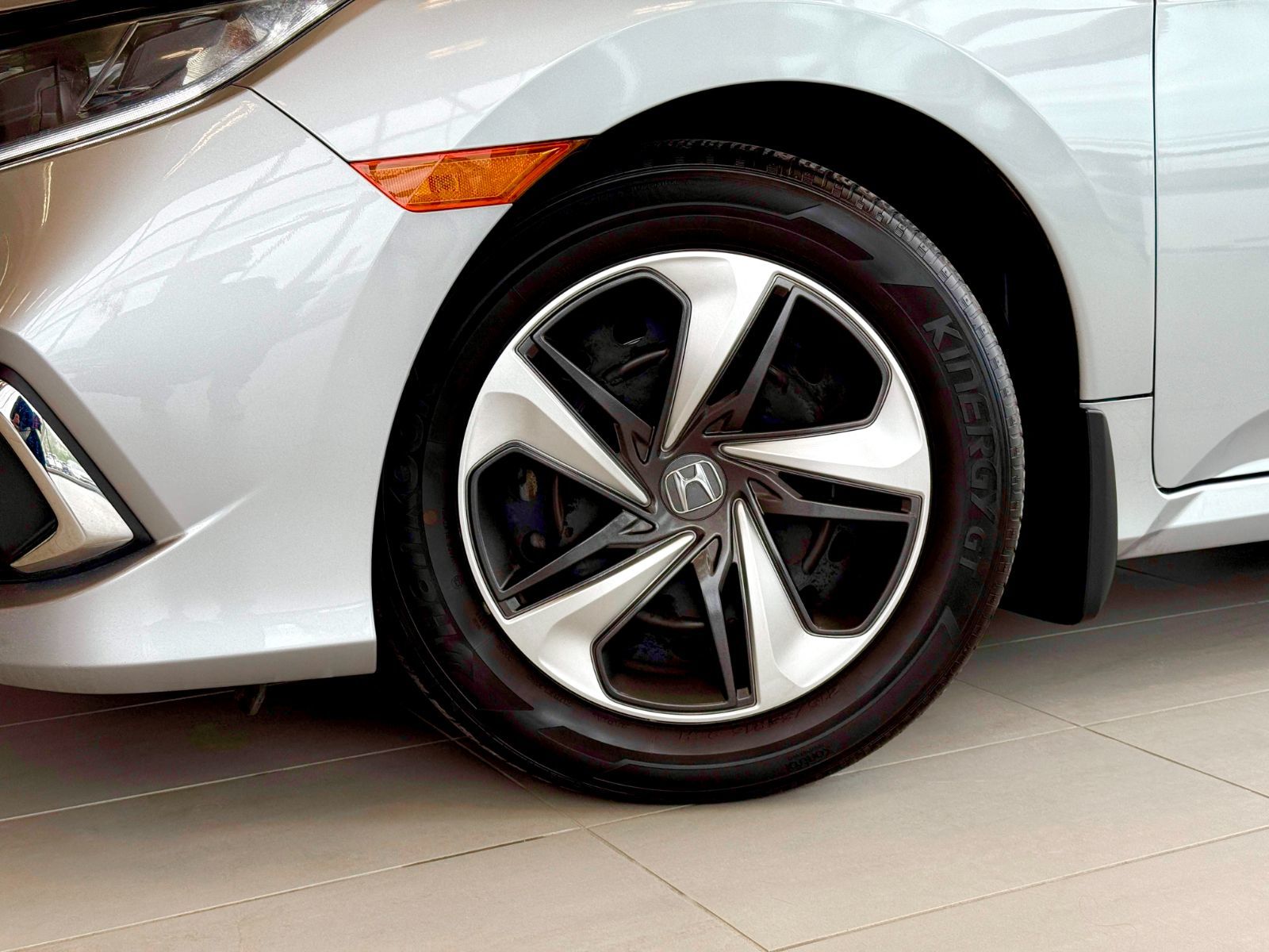 Honda Civic Sedan LX 2020-14