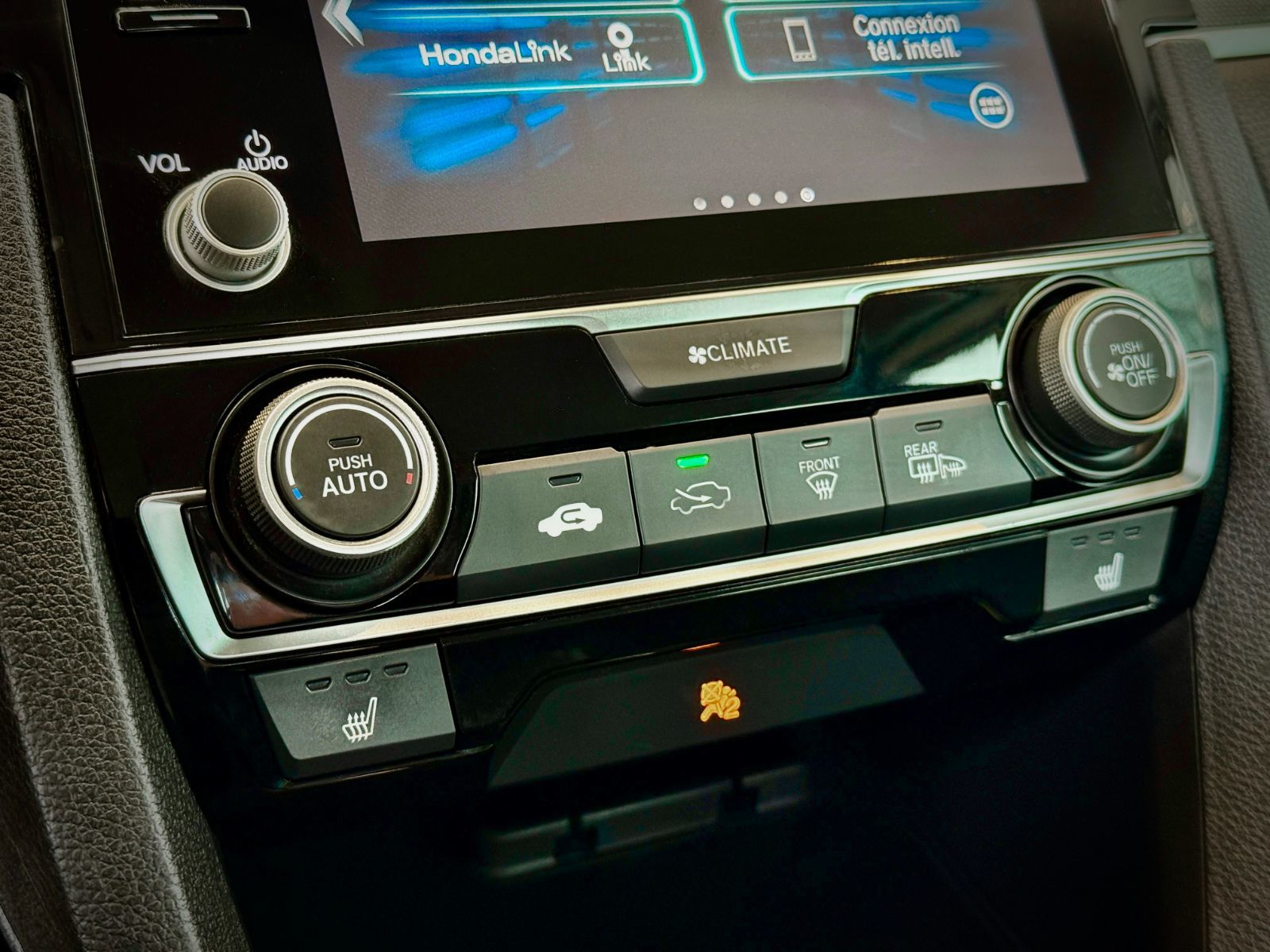 Honda Civic Sedan LX 2020-29