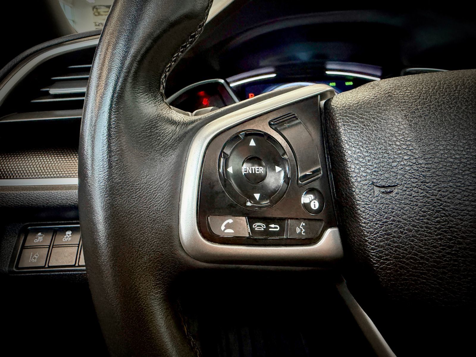 2021 Honda Civic Sedan Sport-24