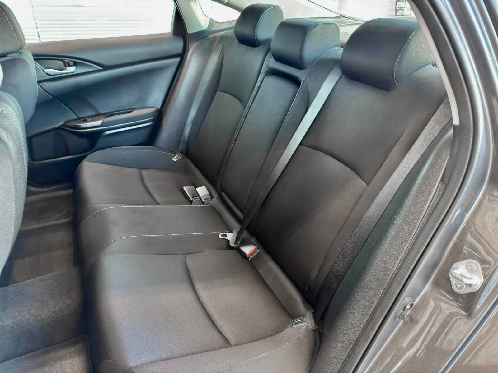 Honda Civic Sedan LX 2021-15