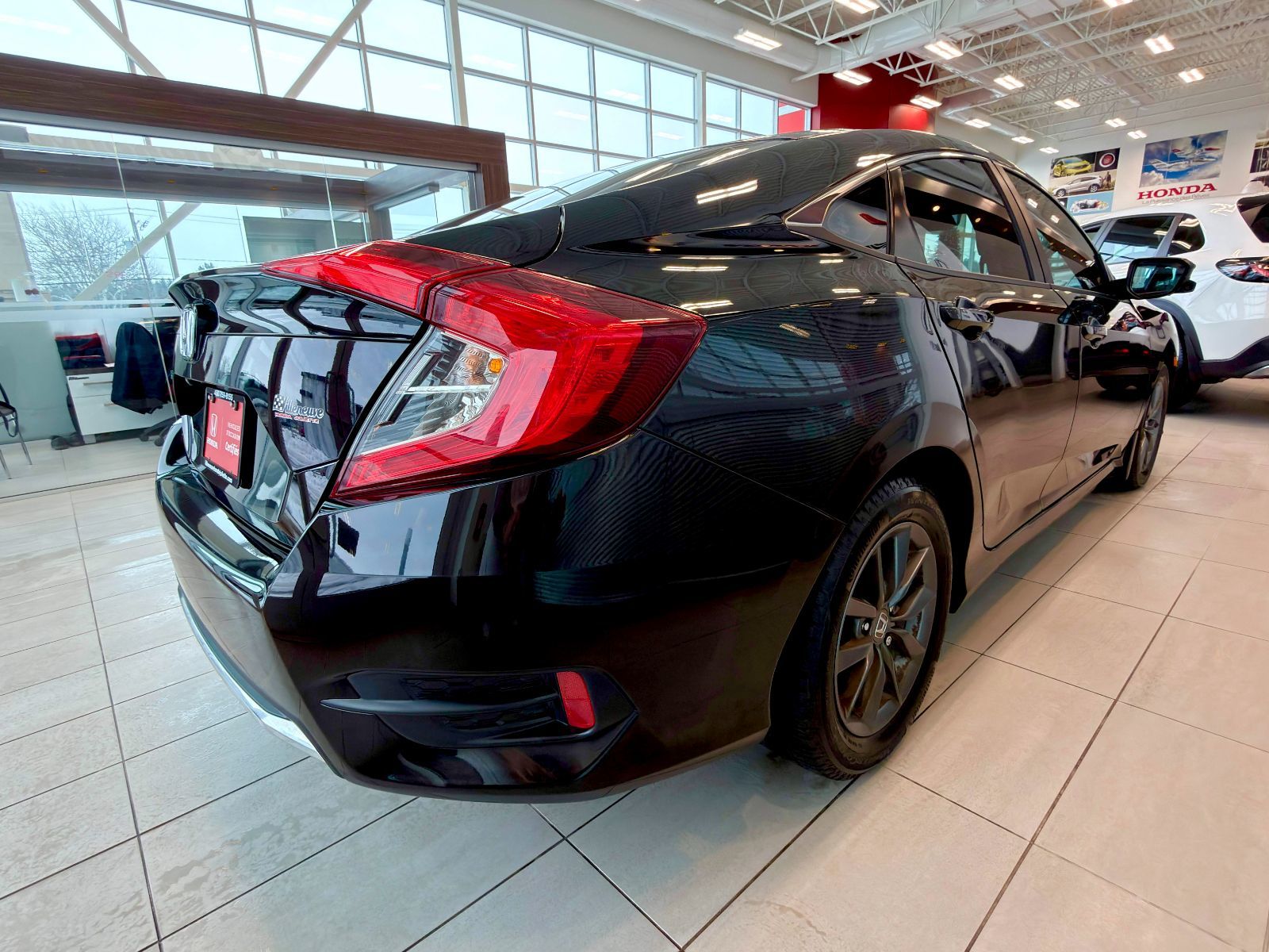 Honda Civic Sedan EX 2021-12