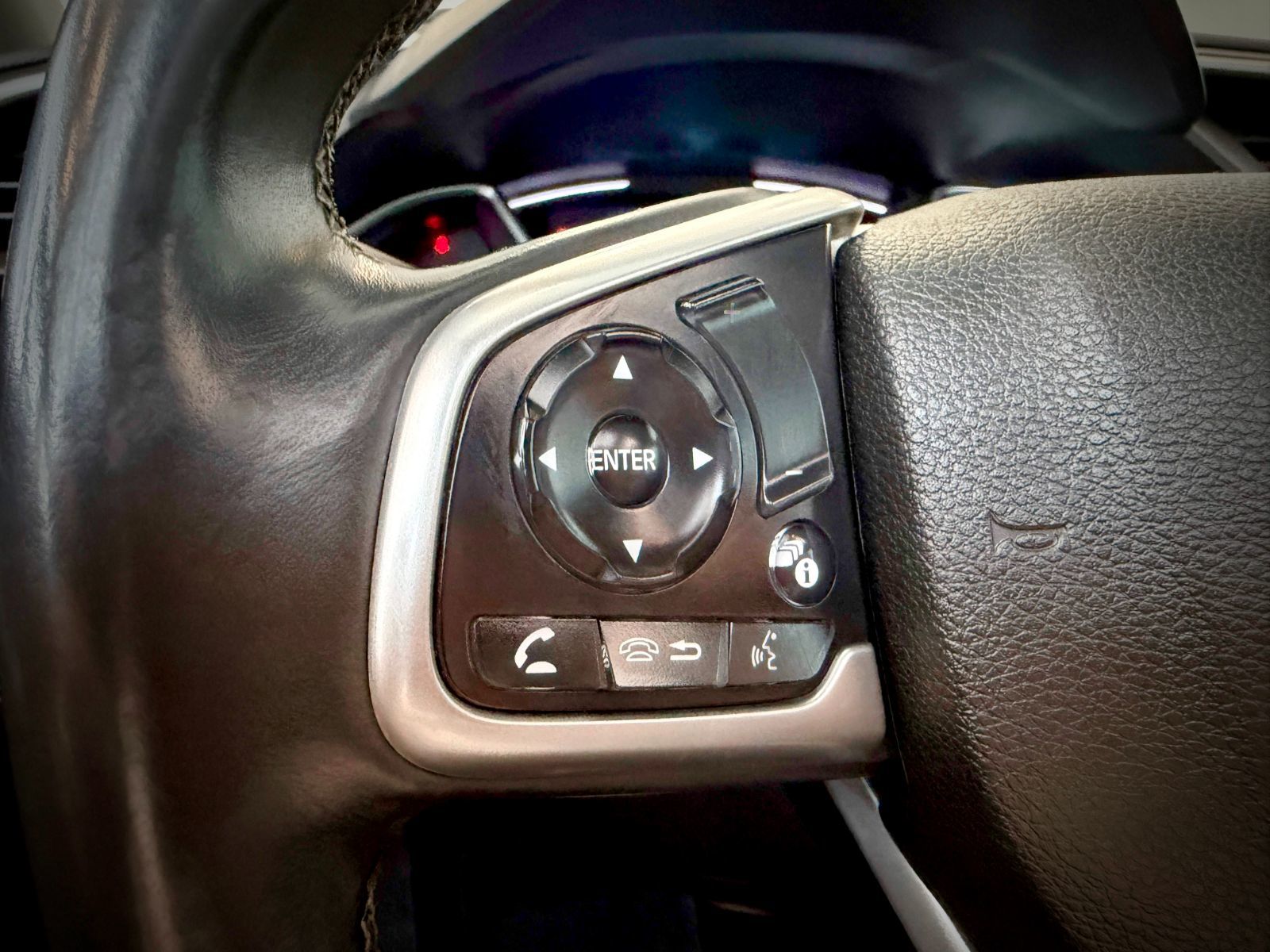 Honda Civic Sedan EX 2021-23