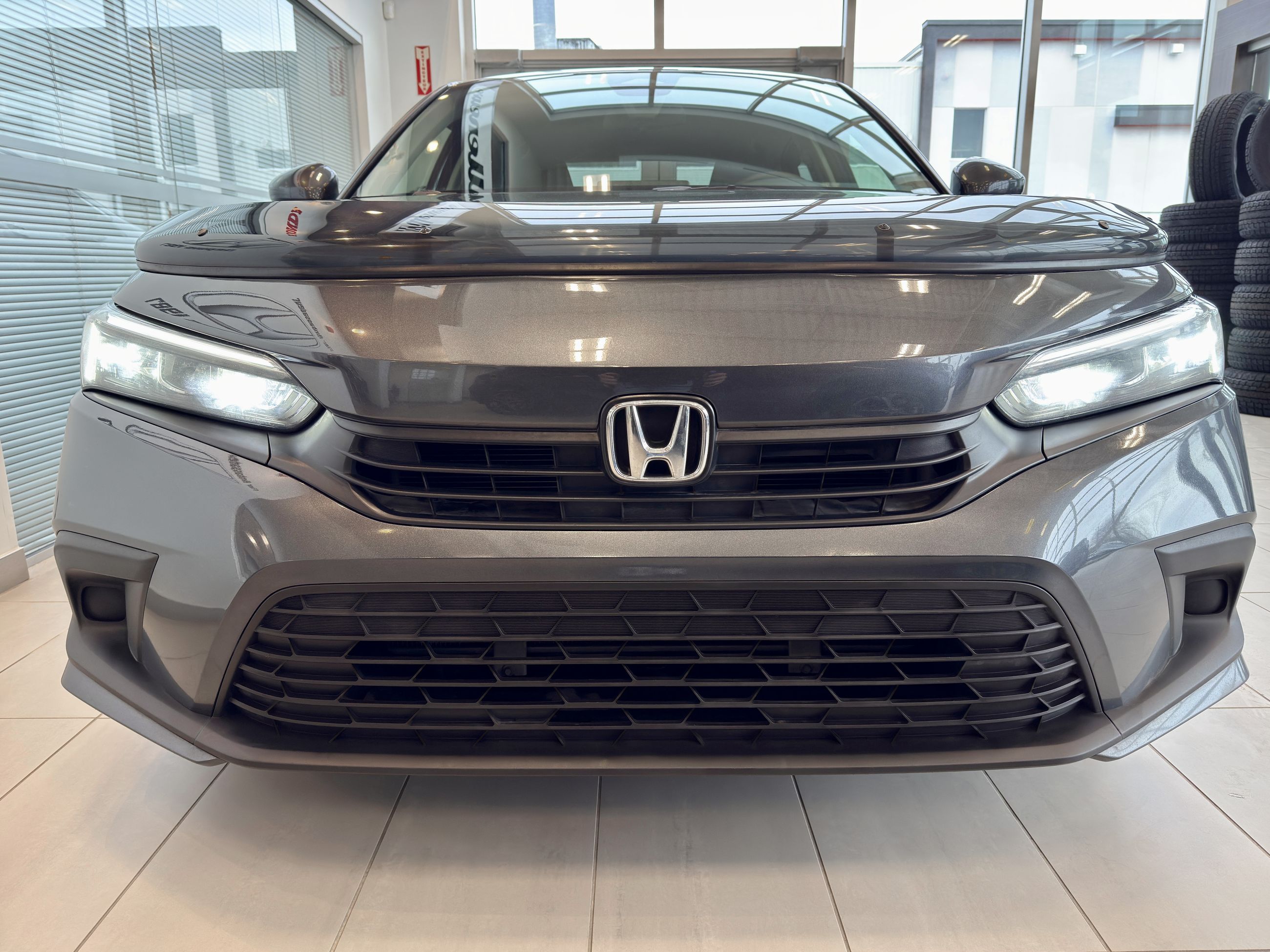 2022 Honda Civic Sedan LX-5