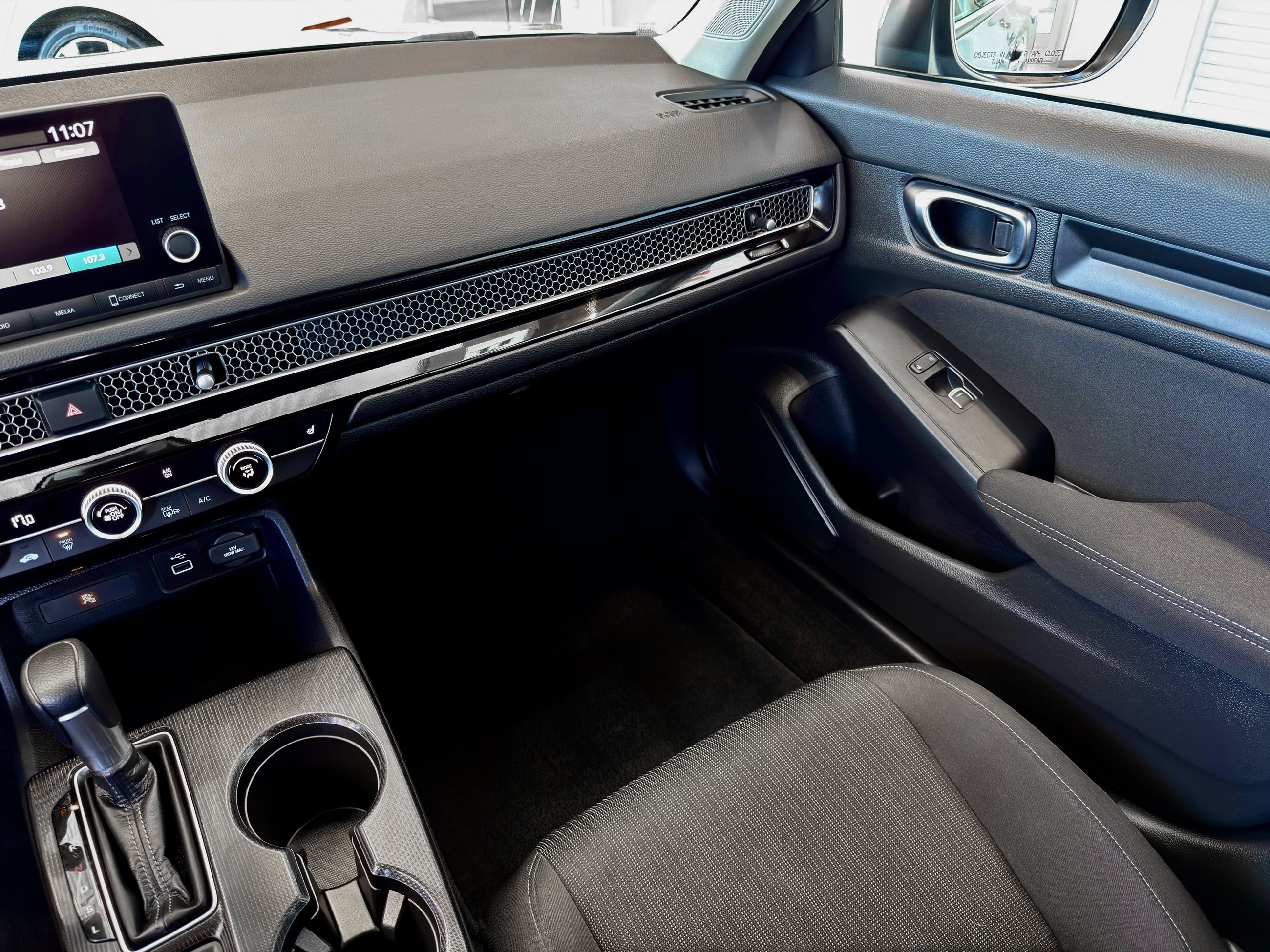 Honda Civic Sedan LX 2022-18