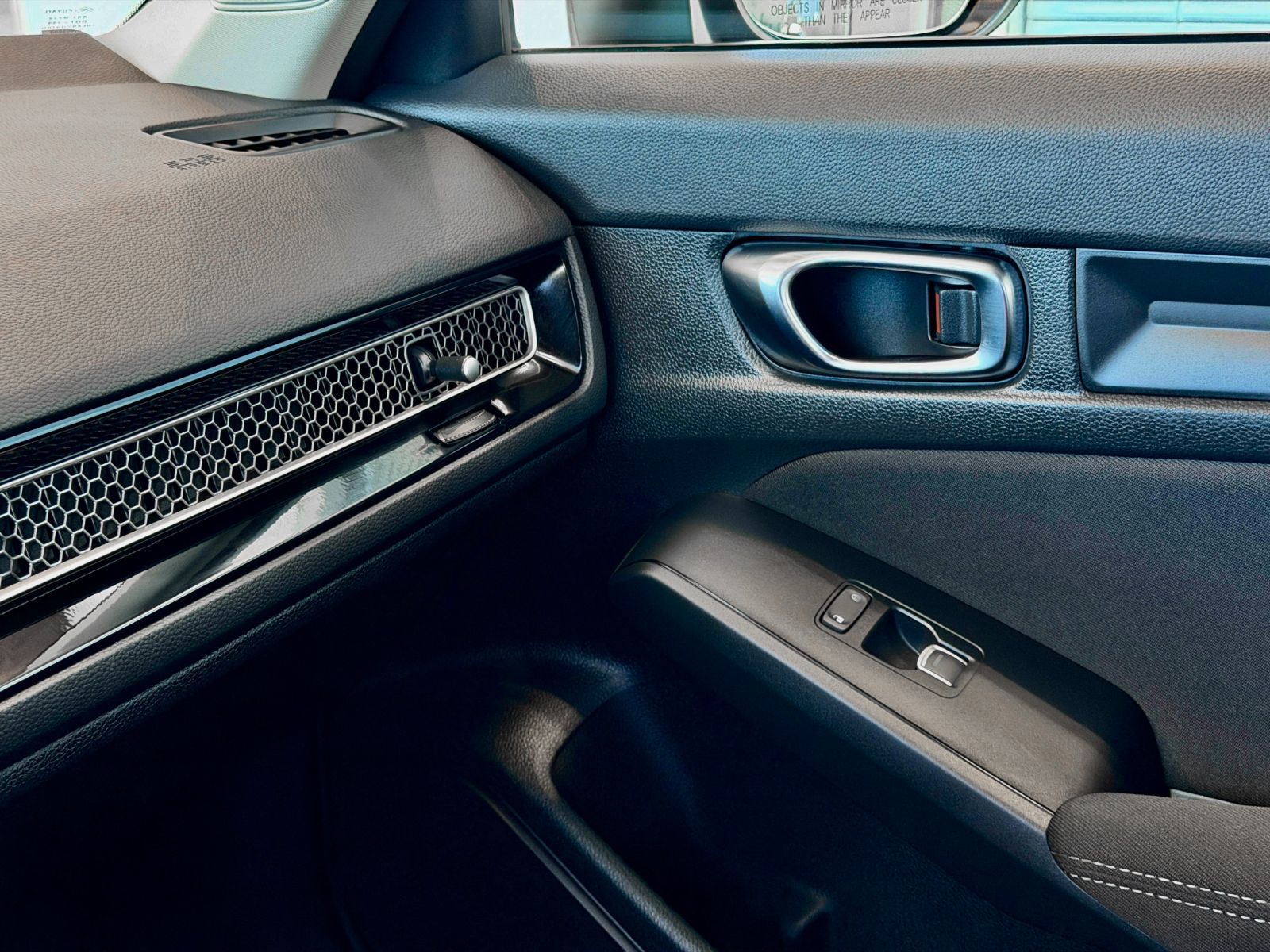 Honda Civic Sedan LX 2022-28