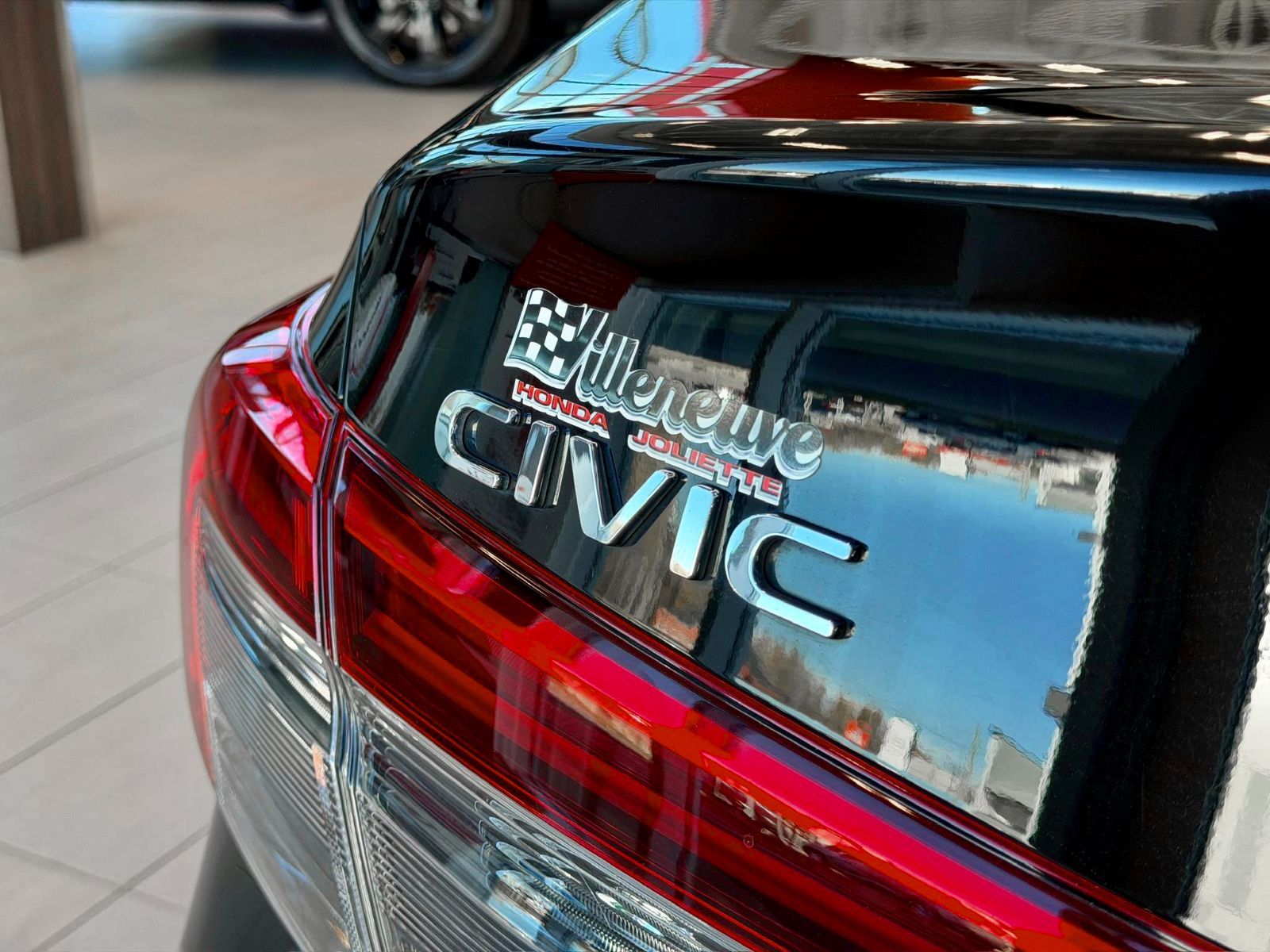 Honda Civic Sedan LX 2022-10