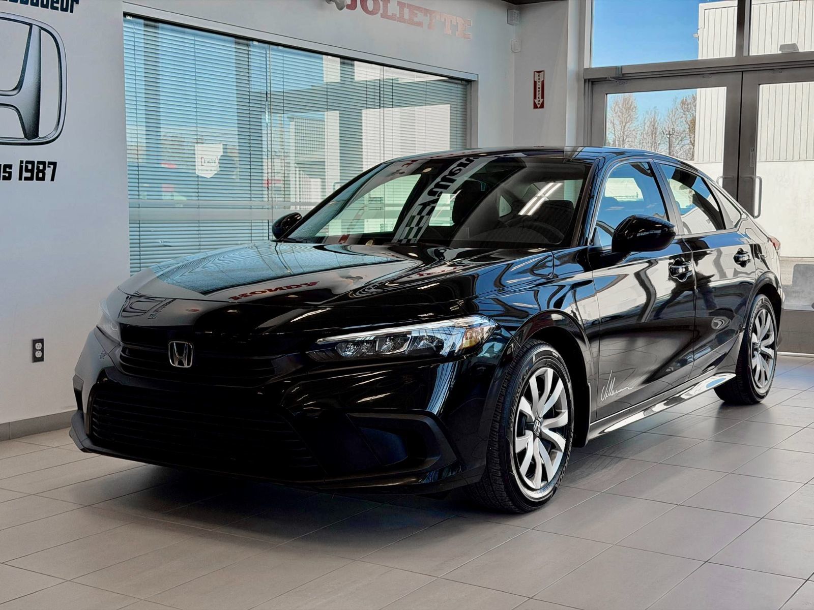 Honda Civic Sedan LX 2022-2