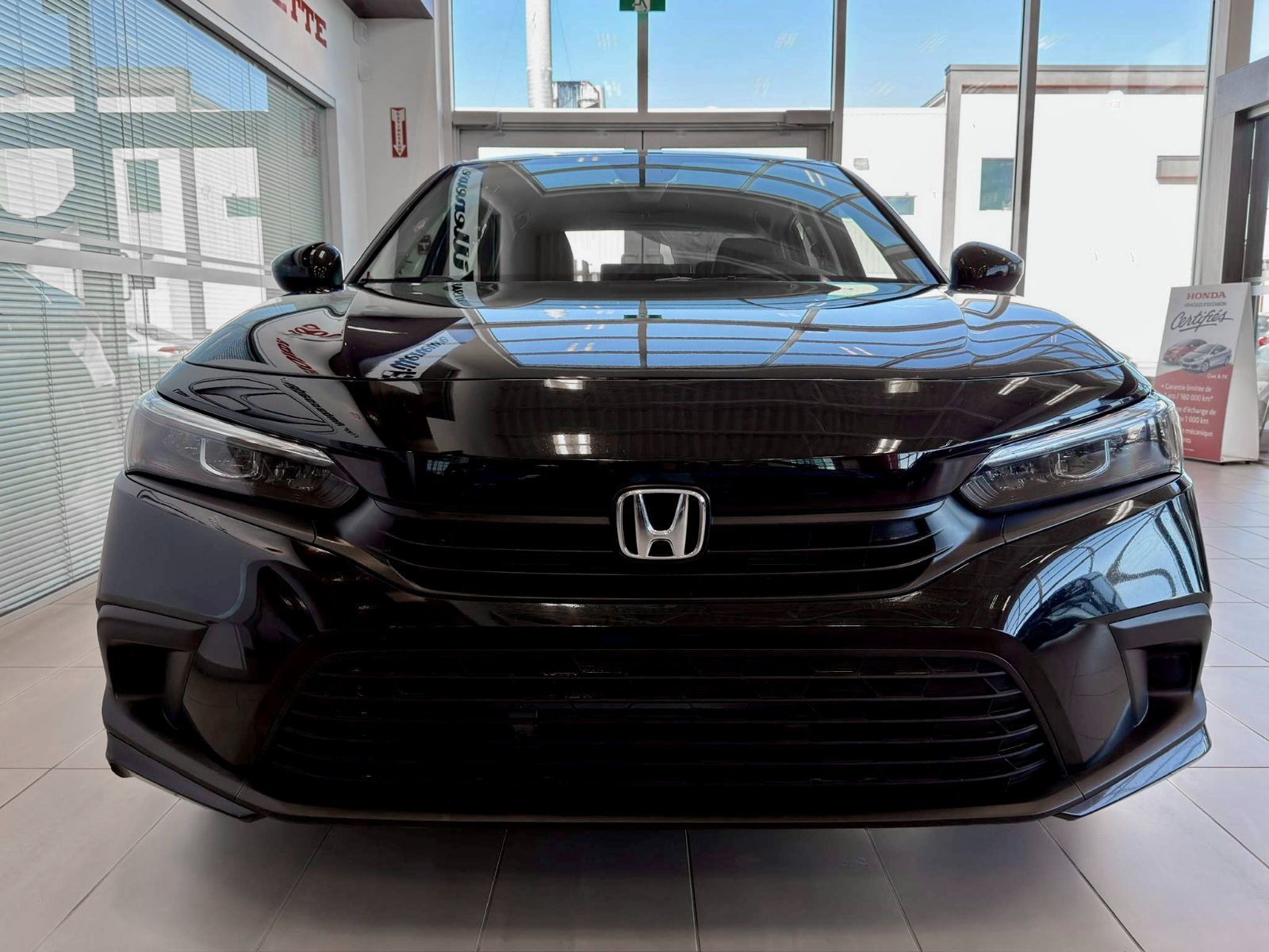 Honda Civic Sedan LX 2022-3