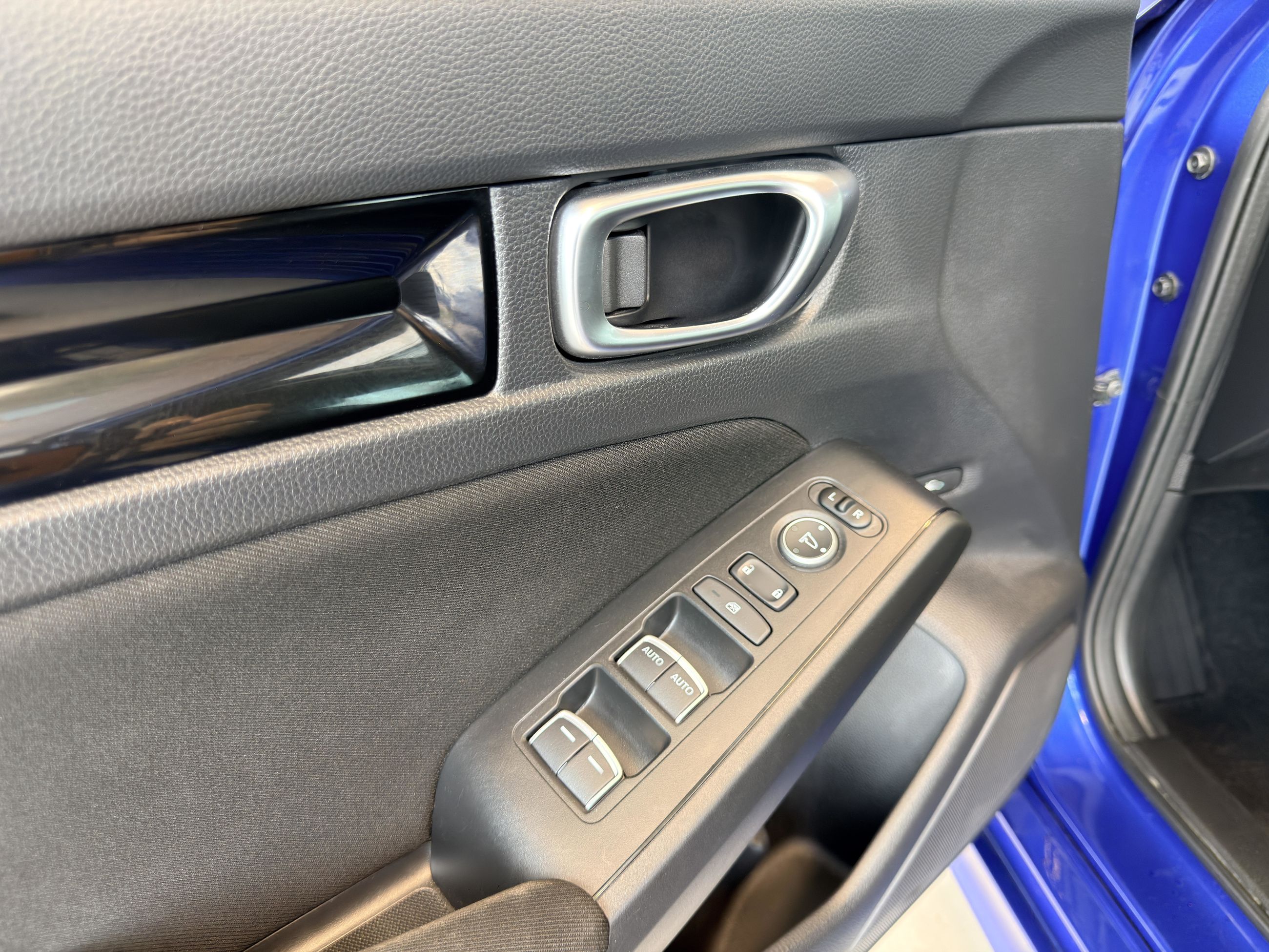 2022 Honda Civic Sedan EX-31